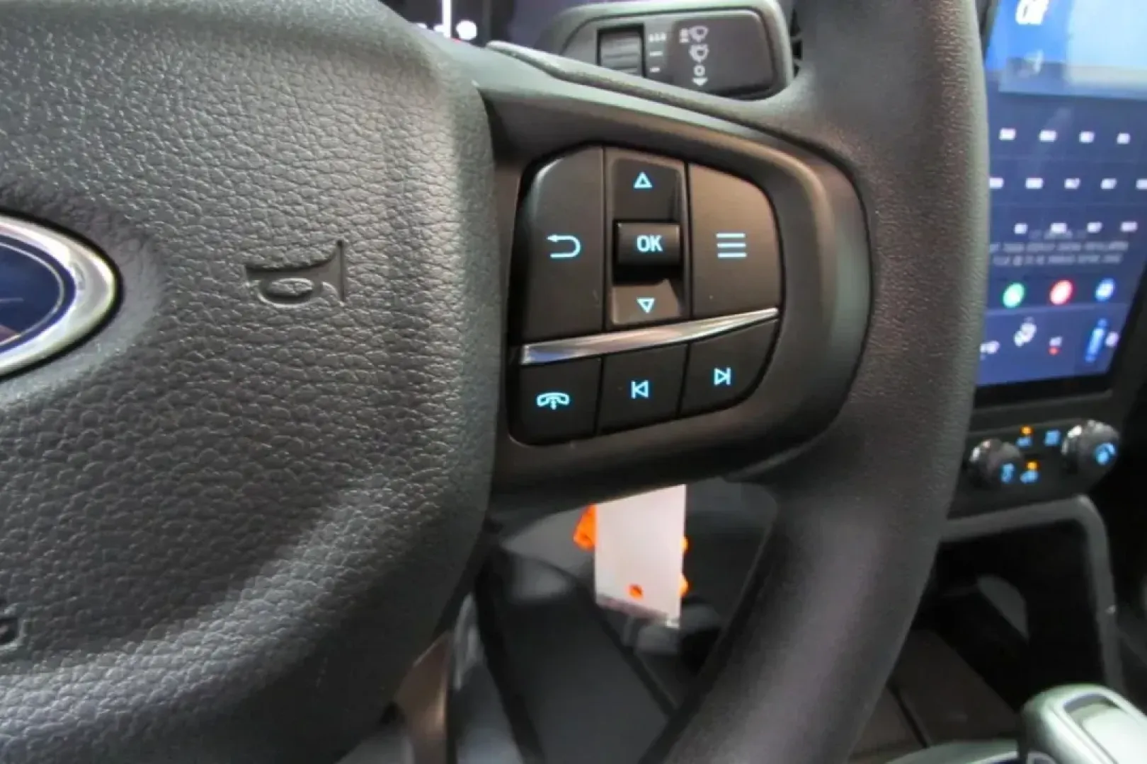 2025 /Ebony Cloth Ford Ranger XL (1FTER4PH5SL) with an 2.3L EcoBoost engine, Automatic transmission, located at 12836 Highway 21, De Soto, MO, 63020, (636) 337-7777, 38.151867, -90.575615 - **Unleash Your Adventurous Spirit with the 2025 Ford Ranger XL: The Perfect Truck for Every Journey!**<br /> <br /> Are you ready to elevate your outdoor escapades or tackle daily commutes like never before? The 2025 Ford Ranger XL is here to redefine your driving experience! With a rugged design, v - Photo#18