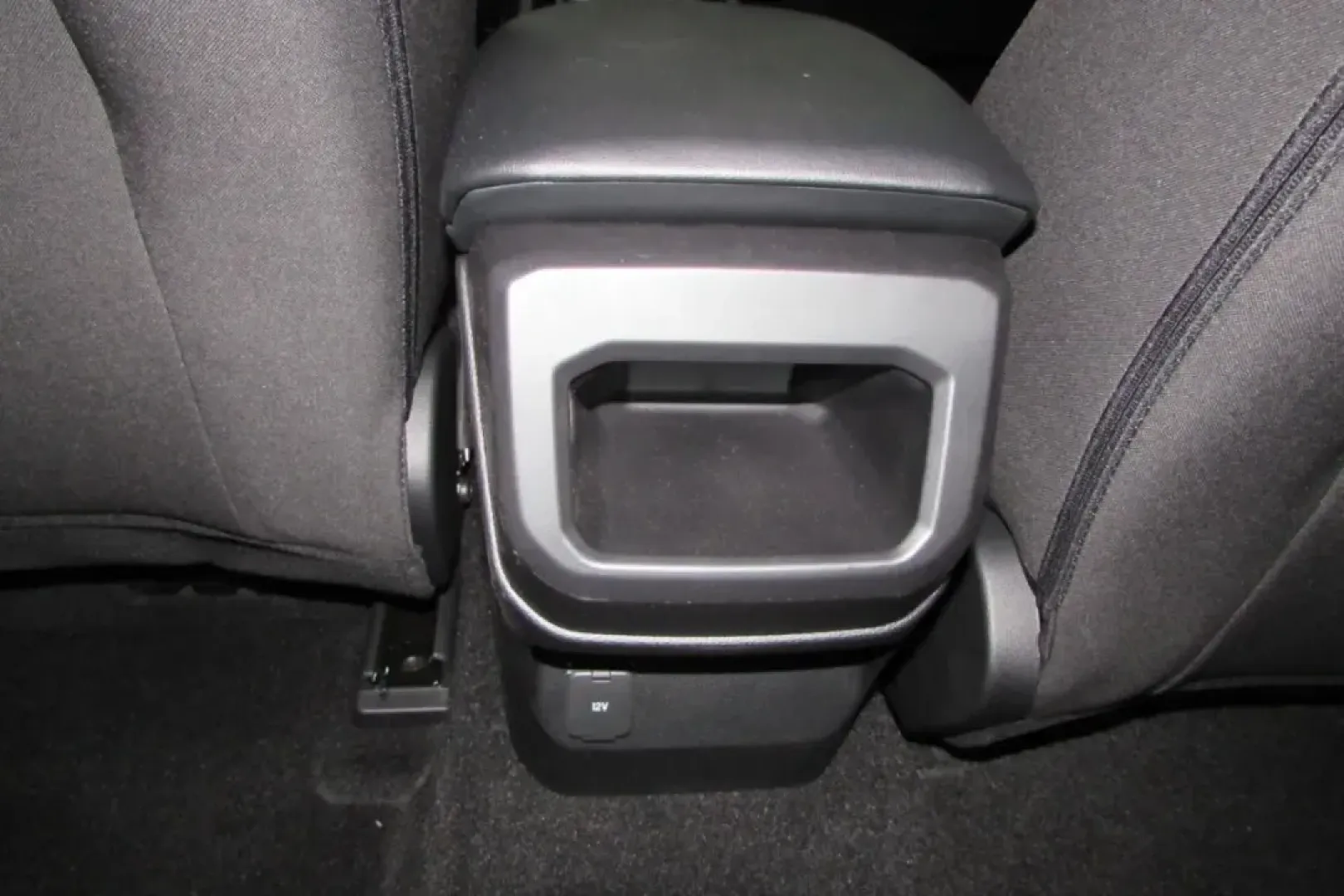 2025 /Ebony Cloth Ford Ranger XL (1FTER4PH5SL) with an 2.3L EcoBoost engine, Automatic transmission, located at 12836 Highway 21, De Soto, MO, 63020, (636) 337-7777, 38.151867, -90.575615 - **Unleash Your Adventurous Spirit with the 2025 Ford Ranger XL: The Perfect Truck for Every Journey!**<br /> <br /> Are you ready to elevate your outdoor escapades or tackle daily commutes like never before? The 2025 Ford Ranger XL is here to redefine your driving experience! With a rugged design, v - Photo#27