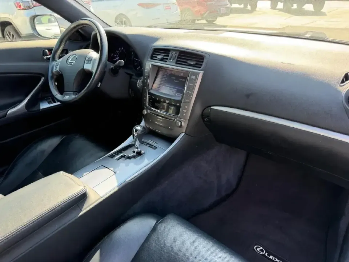 2013 /Black Leather Lexus IS 250 C (JTHFF2C25D2) with an 2.5L V6 engine, Automatic transmission, located at 970 Woodlawn Dr., Farmington, MO, 63640, (573) 431-7800, 37.825642, -90.468674 - Picture your next sunny-day commute down Highway 67 with the top down, or a weekend escape to St. Joe State Park with a refined soundtrack and the kind of comfort that turns every mile into a mini vacation. This 2013 Lexus IS 250 C Convertible is built for drivers who want luxury without giving up e - Photo#9