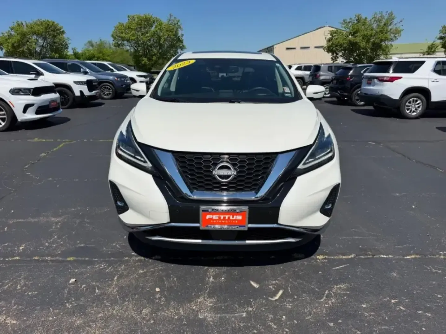 2023 /Graphite Leather Nissan Murano SL (5N1AZ2CSXPC) with an 3.5L DOHC 24-Valve V6 engine, Automatic transmission, located at 970 Woodlawn Dr., Farmington, MO, 63640, (573) 431-7800, 37.825642, -90.468674 - Whether your weekends mean a family getaway to the St. Francois State Park area, a date-night drive through downtown Farmington, or a comfortable daily commute along US67, this 2023 Nissan Murano SL AWD is the kind of SUV that fits real life-quiet, confident, and ready for four-season Missouri roads - Photo#8
