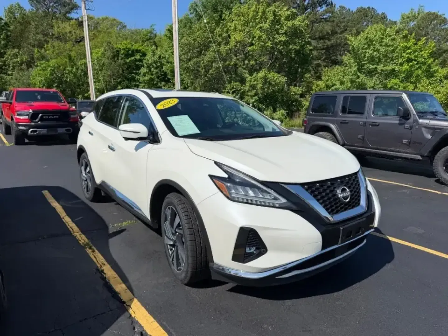 2023 /Graphite Leather Nissan Murano SL (5N1AZ2CSXPC) with an 3.5L DOHC 24-Valve V6 engine, Automatic transmission, located at 970 Woodlawn Dr., Farmington, MO, 63640, (573) 431-7800, 37.825642, -90.468674 - Whether your weekends mean a family getaway to the St. Francois State Park area, a date-night drive through downtown Farmington, or a comfortable daily commute along US67, this 2023 Nissan Murano SL AWD is the kind of SUV that fits real life-quiet, confident, and ready for four-season Missouri roads - Photo#1