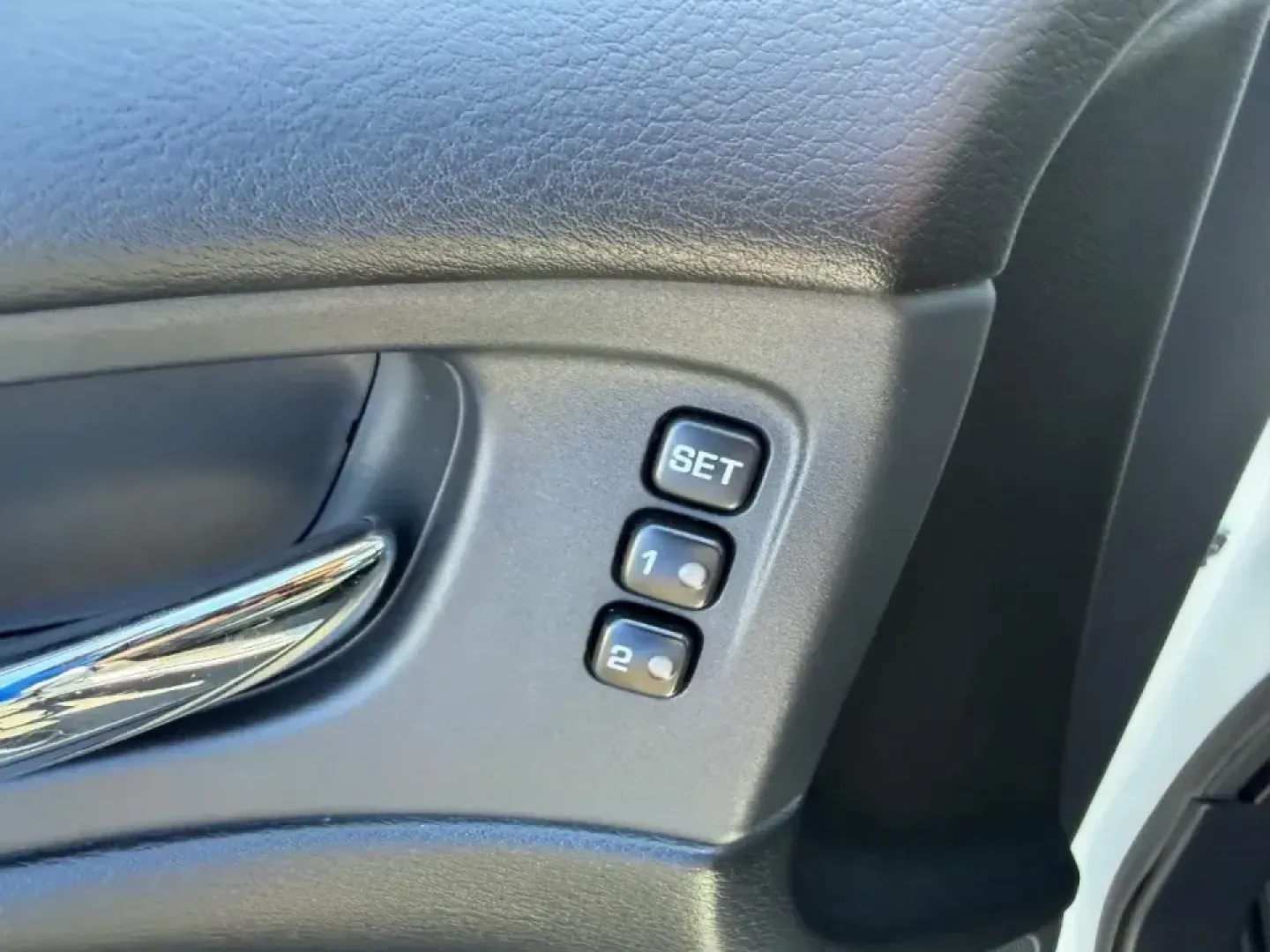 2023 /Graphite Leather Nissan Murano SL (5N1AZ2CSXPC) with an 3.5L DOHC 24-Valve V6 engine, Automatic transmission, located at 970 Woodlawn Dr., Farmington, MO, 63640, (573) 431-7800, 37.825642, -90.468674 - Whether your weekends mean a family getaway to the St. Francois State Park area, a date-night drive through downtown Farmington, or a comfortable daily commute along US67, this 2023 Nissan Murano SL AWD is the kind of SUV that fits real life-quiet, confident, and ready for four-season Missouri roads - Photo#21