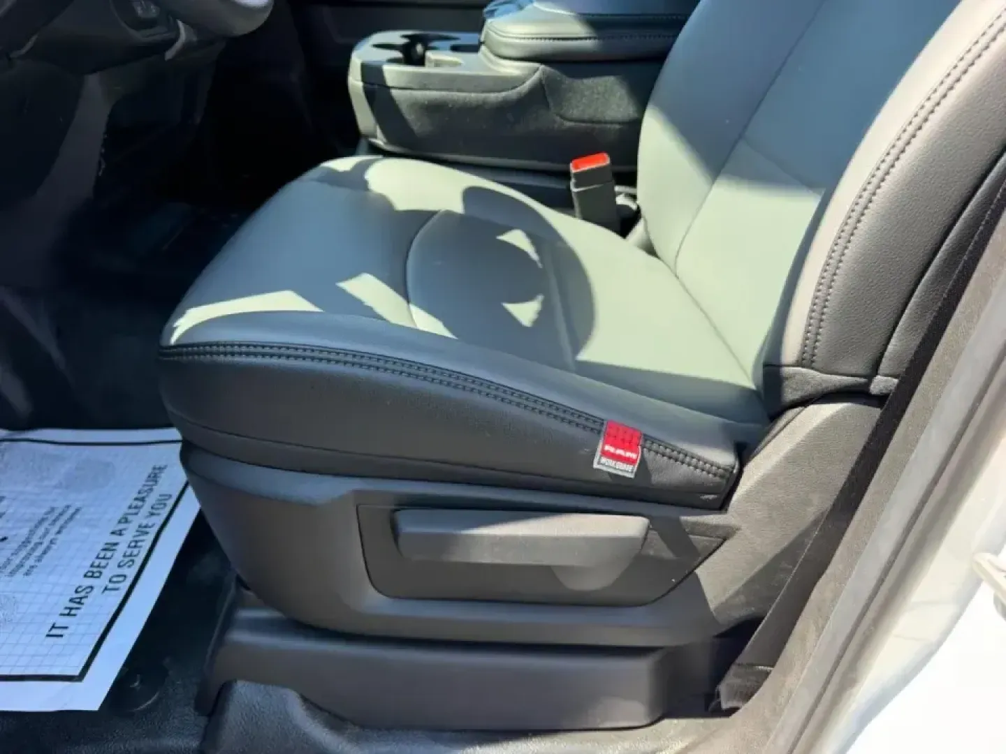 2026 /Diesel Gray/Black Vinyl Ram 4500HD Tradesman (3C7WRLEL6TG) with an Straight 6 Turbocharged Diesel engine, located at 970 Woodlawn Dr., Farmington, MO, 63640, (573) 431-7800, 37.825642, -90.468674 - Built for the kind of workday that starts before sunrise and ends after the last load is secured, this 2026 Ram 4500 Chassis Cab Tradesman is the right fit for contractors, farmers, fleets, and anyone who needs serious capability without the drama. Whether you're hauling equipment to a jobsite off H - Photo#16