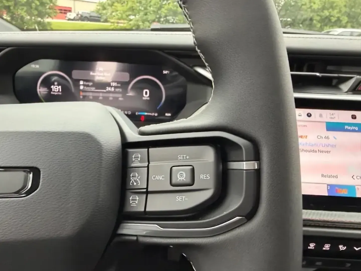 2026 /Global Black Leather Jeep Cherokee Limited (3C4PJMB22TT) with an 1.6L engine, located at 970 Woodlawn Dr., Farmington, MO, 63640, (573) 431-7800, 37.825642, -90.468674 - Whether you're planning family weekends at St. Joe State Park, commuting daily on US-67, or loading up for a road trip through the Ozarks, this 2026 Jeep Cherokee Limited Hybrid is built for the way Farmington, Missouri drivers actually live. With just 215 miles, it delivers that nearly-new feel wit - Photo#13