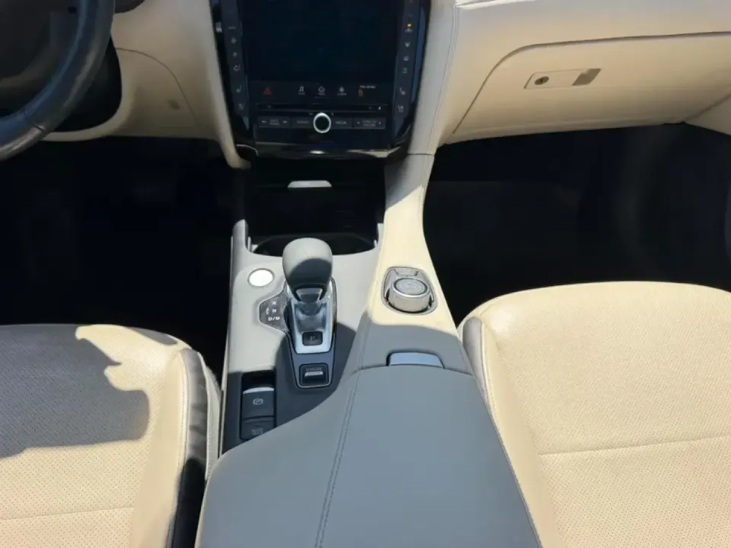 2021 /Wheat/Black Leather Infiniti QX50 SENSORY (3PCAJ5CB4MF) with an 2.0L VC-Turbo I4 engine, Automatic transmission, located at 970 Woodlawn Dr., Farmington, MO, 63640, (573) 431-7800, 37.825642, -90.468674 - Make every mile feel like a mini getaway-whether you're commuting from Farmington to St. Louis for work, running kids between school and practice, or packing up for a weekend at St. Joe State Park. This 2021 INFINITI QX50 Sensory AWD blends premium comfort with everyday practicality, making it a sma - Photo#17