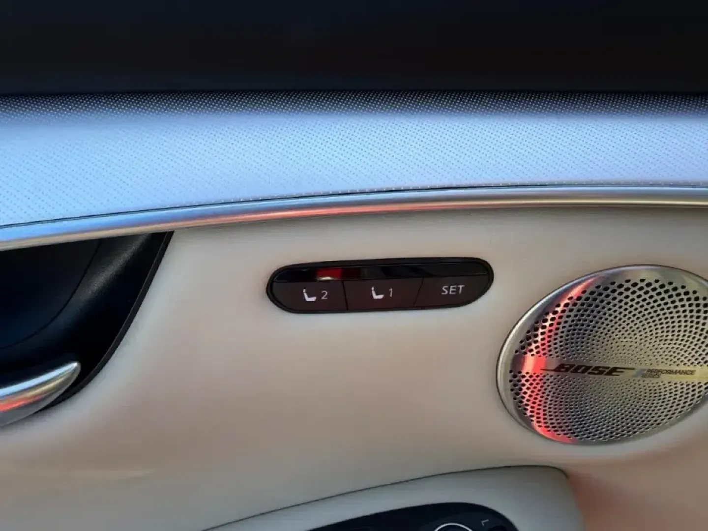 2021 /Wheat/Black Leather Infiniti QX50 SENSORY (3PCAJ5CB4MF) with an 2.0L VC-Turbo I4 engine, Automatic transmission, located at 970 Woodlawn Dr., Farmington, MO, 63640, (573) 431-7800, 37.825642, -90.468674 - Make every mile feel like a mini getaway-whether you're commuting from Farmington to St. Louis for work, running kids between school and practice, or packing up for a weekend at St. Joe State Park. This 2021 INFINITI QX50 Sensory AWD blends premium comfort with everyday practicality, making it a sma - Photo#20