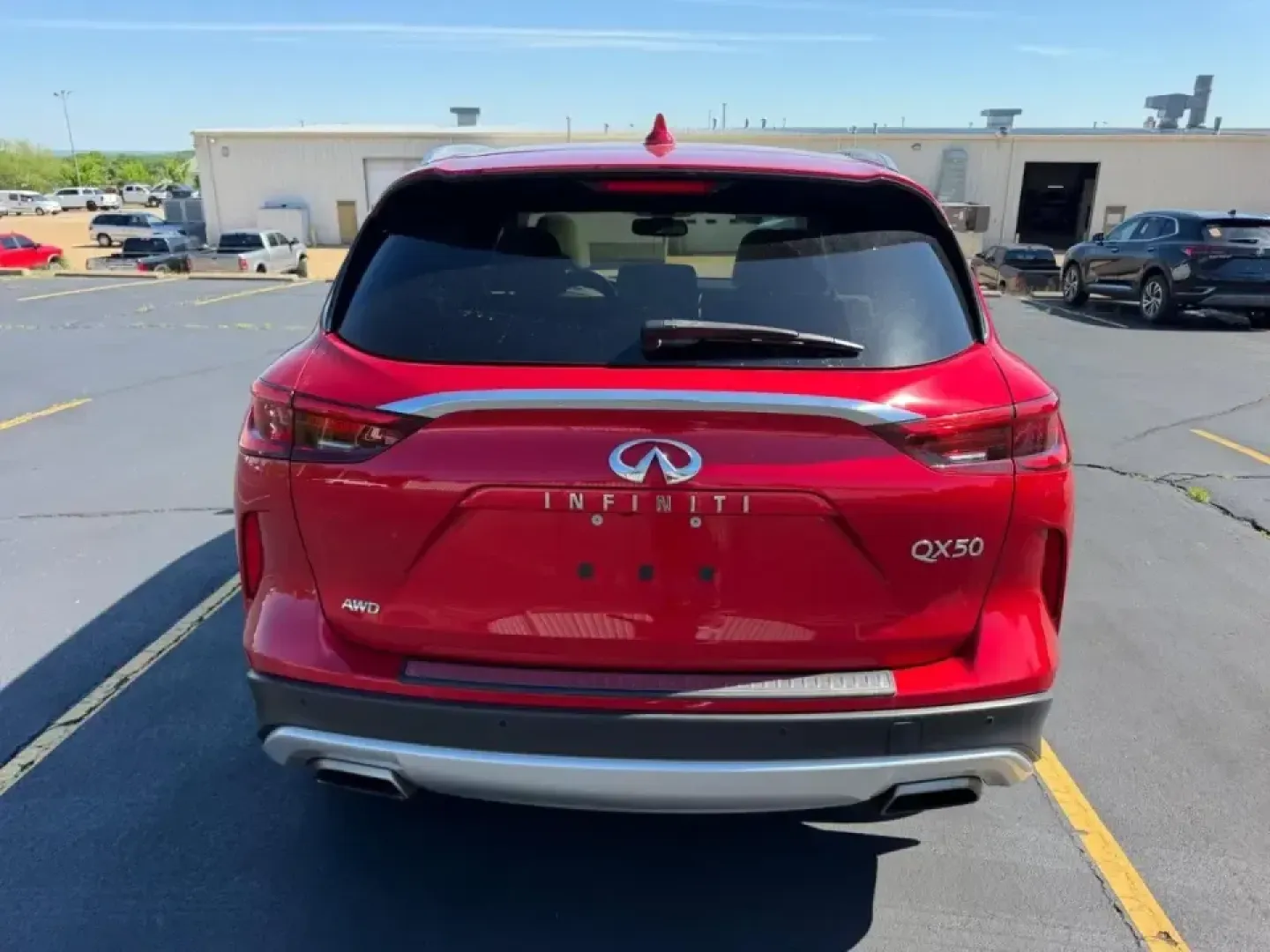 2021 /Wheat/Black Leather Infiniti QX50 SENSORY (3PCAJ5CB4MF) with an 2.0L VC-Turbo I4 engine, Automatic transmission, located at 970 Woodlawn Dr., Farmington, MO, 63640, (573) 431-7800, 37.825642, -90.468674 - Make every mile feel like a mini getaway-whether you're commuting from Farmington to St. Louis for work, running kids between school and practice, or packing up for a weekend at St. Joe State Park. This 2021 INFINITI QX50 Sensory AWD blends premium comfort with everyday practicality, making it a sma - Photo#3