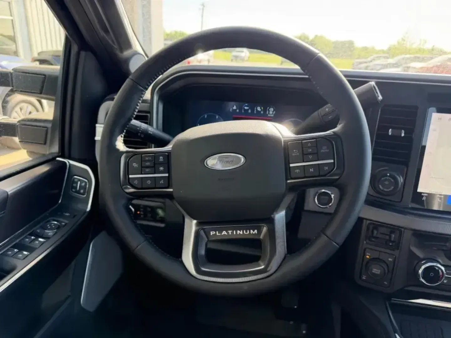 2026 /Black Onyx Leather Ford F-250SD King Ranch Crew Cab 4WD (1FT8W2BM4TE) with an 6.7L engine, 6A transmission, located at 141 Commercial Dr, Fredericktown, MO, 63645, (573) 783-6432, 37.570087, -90.320648 - Whether you're hauling a camper to Sam A. Baker State Park, towing a work trailer down US-67, or simply wanting a premium truck that makes long drives feel effortless, this 2026 Ford Super Duty F-250 SRW King Ranch Crew Cab 4WD is built for the Fredericktown lifestyle. With only 5 miles on the odome - Photo#11