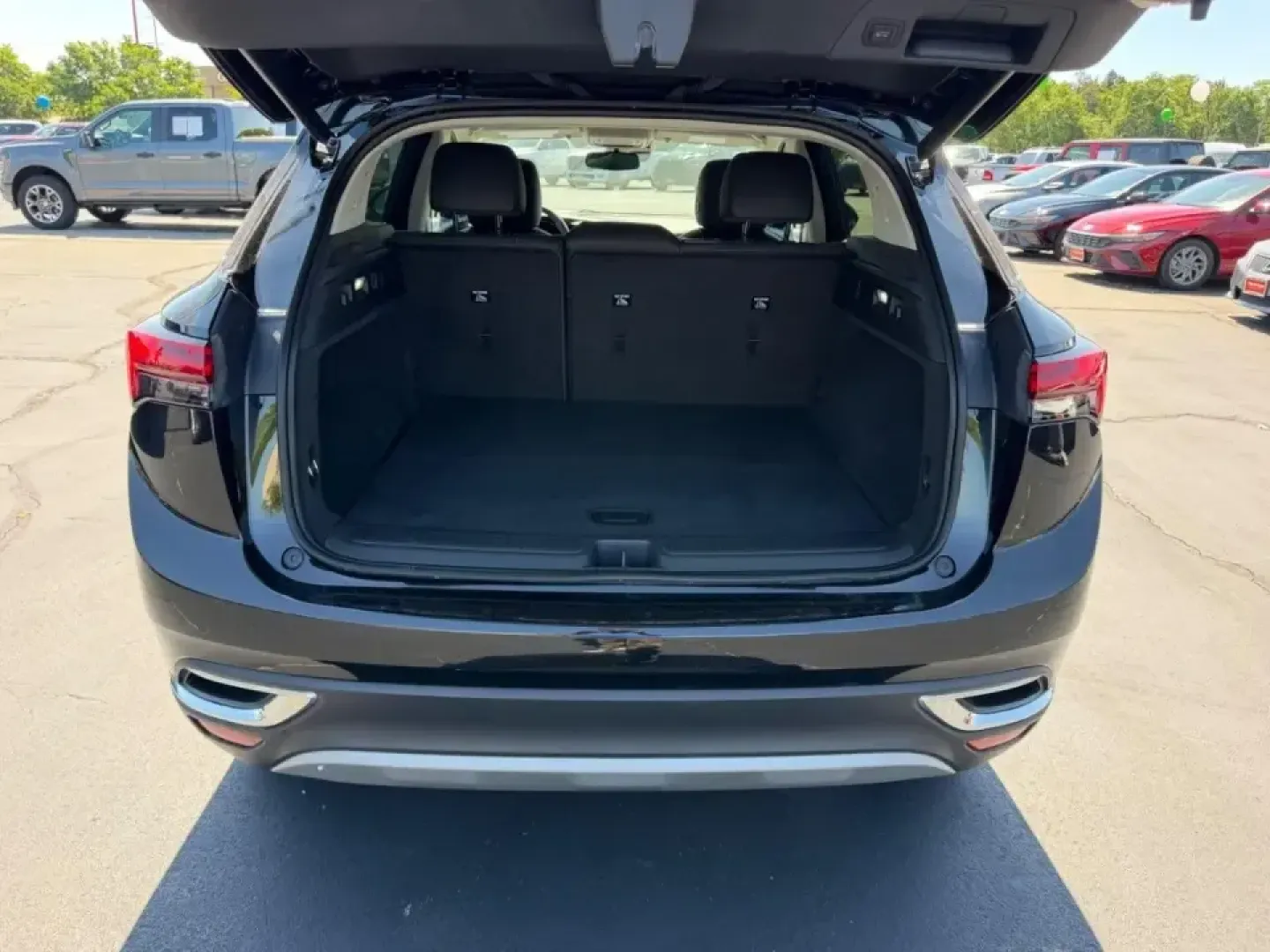 2023 /Ebony seats Leather Buick Envision Essence (LRBFZNR42PD) with an 2.0L Turbo / 4-cylinder / SIDI engine, Automatic transmission, located at 970 Woodlawn Dr., Farmington, MO, 63640, (573) 431-7800, 37.825642, -90.468674 - Planning a weekend escape to St. Joe State Park, an easy commute up US-67, or a comfortable daily run between Farmington and the surrounding communities? This 2023 Buick Envision Essence is the kind of SUV that fits real life-quiet, confident, and polished enough for date night downtown while still - Photo#4