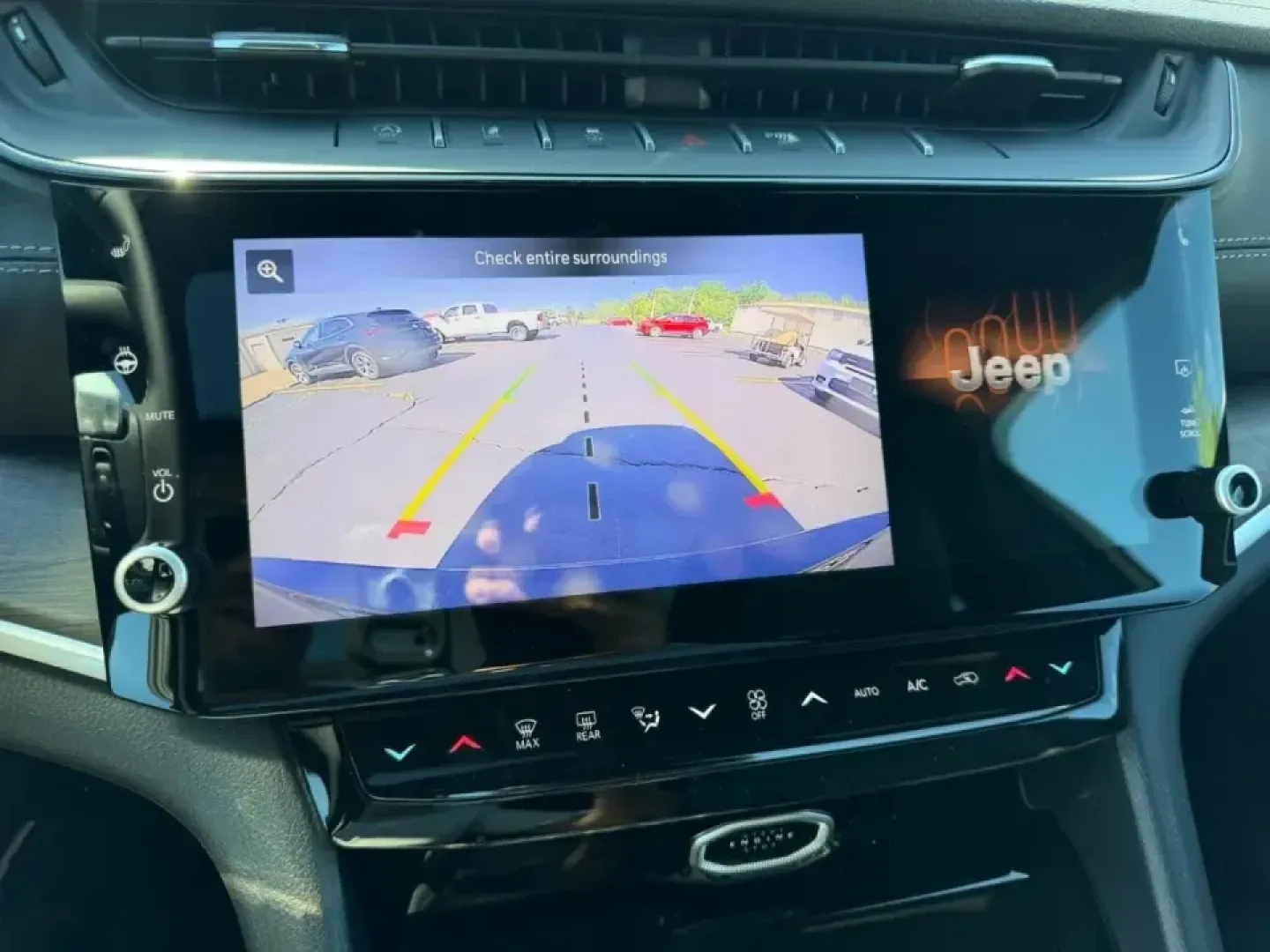 2026 /Global Black Leather Jeep Grand Cherokee Limited (1C4RJKBR4T8) with an 2.0L engine, 8A transmission, located at 970 Woodlawn Dr., Farmington, MO, 63640, (573) 431-7800, 37.825642, -90.468674 - Whether your weekends are spent chasing fall colors in the Ozarks, hauling the family to ballgames, or cruising Hwy 67 for a smooth daily commute, this 2026 Jeep Grand Cherokee Limited 4WD is built for the lifestyle Farmington drivers actually live. With just 5 miles on the odometer, it delivers tha - Photo#25