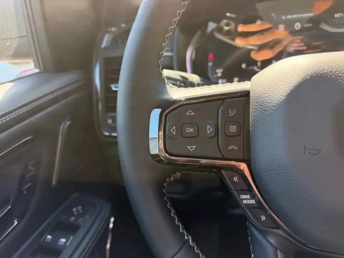 2026 /Black Leather Ram 1500 Limited (1C6SRFHT4TN) with an 5.7L engine, Automatic transmission, located at 970 Woodlawn Dr., Farmington, MO, 63640, (573) 431-7800, 37.825642, -90.468674 - Whether you're hauling weekend projects, towing the boat to a getaway, or simply upgrading your daily drive with first-class comfort, this **2026 Ram 1500 Limited Crew Cab SWB 4WD** is built for life in and around **Farmington, Missouri**. With just **5 miles** on the odometer, it delivers that new- - Photo#12