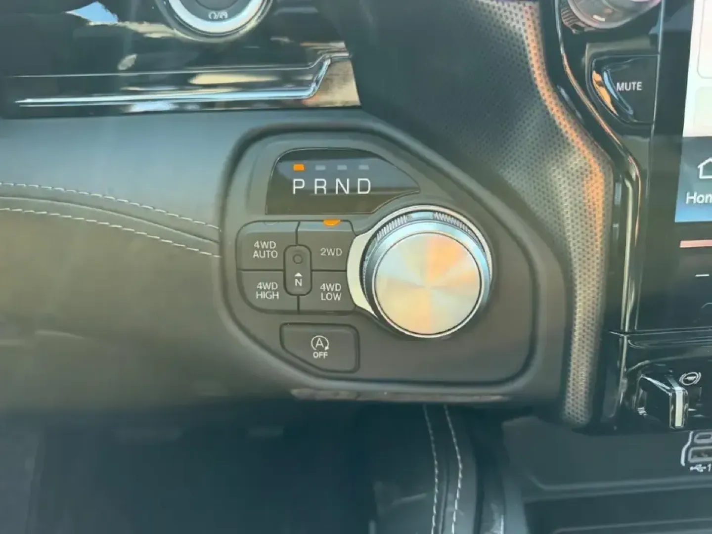 2026 /Black Leather Ram 1500 Limited (1C6SRFHT4TN) with an 5.7L engine, Automatic transmission, located at 970 Woodlawn Dr., Farmington, MO, 63640, (573) 431-7800, 37.825642, -90.468674 - Whether you're hauling weekend projects, towing the boat to a getaway, or simply upgrading your daily drive with first-class comfort, this **2026 Ram 1500 Limited Crew Cab SWB 4WD** is built for life in and around **Farmington, Missouri**. With just **5 miles** on the odometer, it delivers that new- - Photo#16