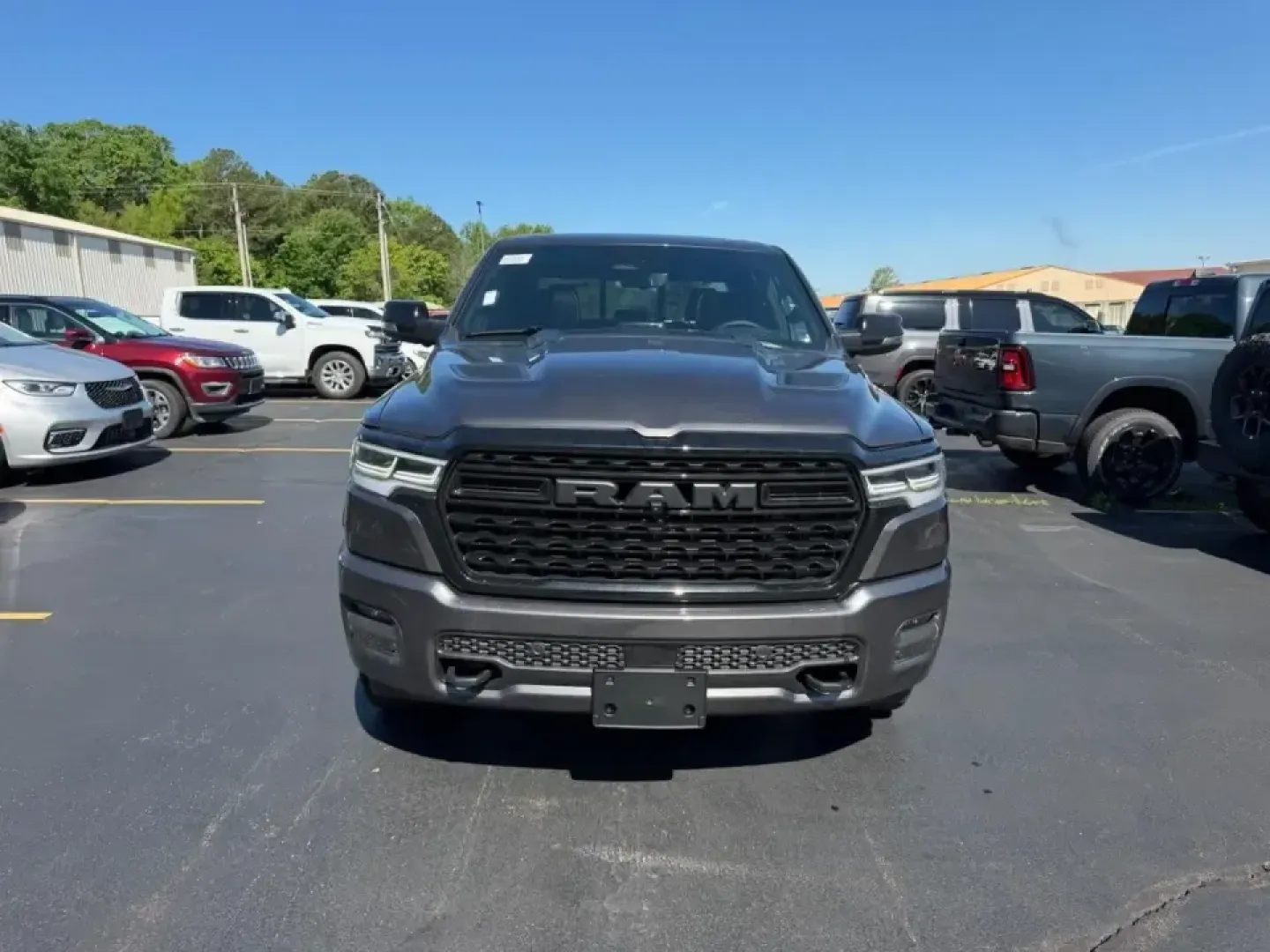 2026 /Black Leather Ram 1500 Limited (1C6SRFHT4TN) with an 5.7L engine, Automatic transmission, located at 970 Woodlawn Dr., Farmington, MO, 63640, (573) 431-7800, 37.825642, -90.468674 - Whether you're hauling weekend projects, towing the boat to a getaway, or simply upgrading your daily drive with first-class comfort, this **2026 Ram 1500 Limited Crew Cab SWB 4WD** is built for life in and around **Farmington, Missouri**. With just **5 miles** on the odometer, it delivers that new- - Photo#7