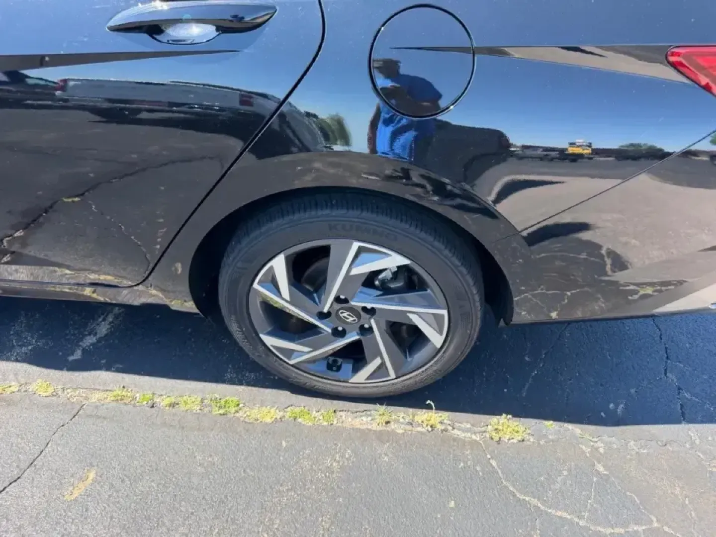 2024 /Black Cloth Hyundai Elantra SEL (KMHLS4DG5RU) with an 2.0L MPI DOHC I4 D-CVVT engine, Automatic transmission, located at 970 Woodlawn Dr., Farmington, MO, 63640, (573) 431-7800, 37.825642, -90.468674 - Whether you're commuting daily from Farmington to St. Louis, shuttling kids between school and practice, or planning a weekend escape down to Elephant Rocks and Johnson's Shut-Ins, this 2024 Hyundai Elantra SEL is built for real-life Missouri driving. With standout fuel economy (31 city/40 highway M - Photo#6