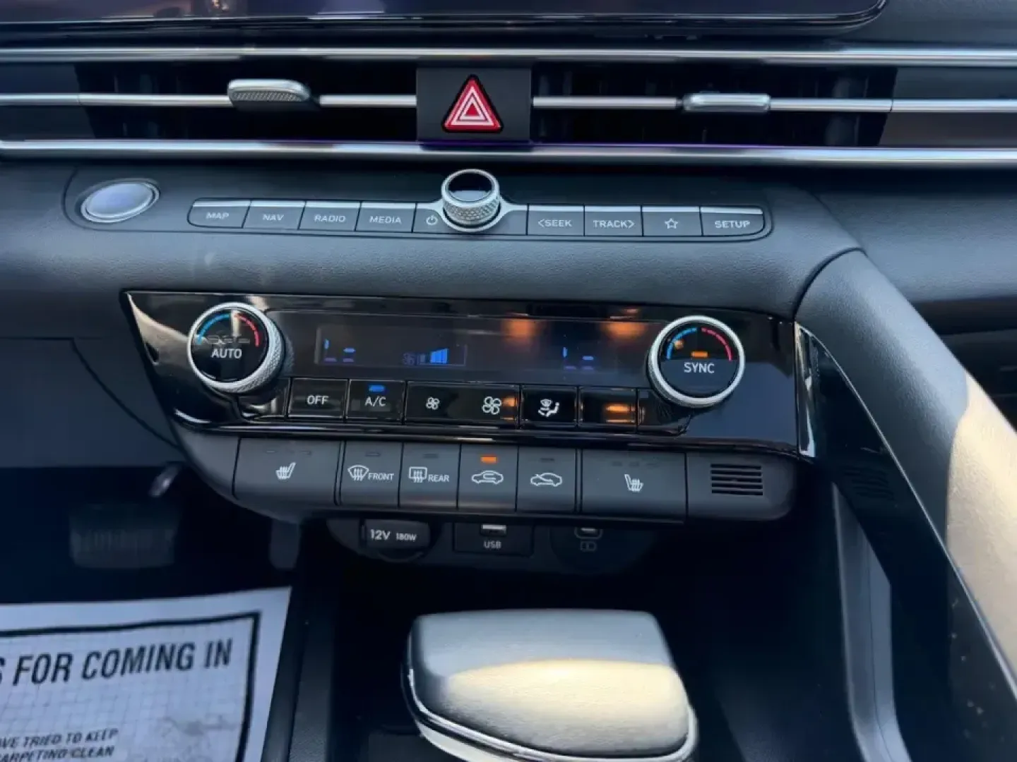 2024 /Black Cloth Hyundai Elantra SEL (KMHLS4DG5RU) with an 2.0L MPI DOHC I4 D-CVVT engine, Automatic transmission, located at 970 Woodlawn Dr., Farmington, MO, 63640, (573) 431-7800, 37.825642, -90.468674 - Whether you're commuting daily from Farmington to St. Louis, shuttling kids between school and practice, or planning a weekend escape down to Elephant Rocks and Johnson's Shut-Ins, this 2024 Hyundai Elantra SEL is built for real-life Missouri driving. With standout fuel economy (31 city/40 highway M - Photo#16