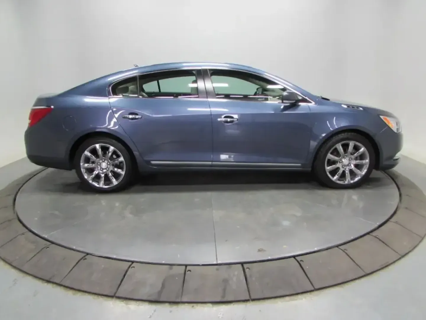 2014 /Light Neutral Buick LaCrosse Premium I Group (1G4GD5G39EF) with an 3.6L V6 DOHC 24V FFV engine, Automatic transmission, located at 12830 Highway 21, De Soto, MO, 63020, (636) 337-7777, 38.153099, -90.573624 - If your week is packed with long commutes, school drop-offs, and the occasional weekend escape down Highway 21, this 2014 Buick LaCrosse Premium I is the kind of comfortable, quiet sedan that makes every mile feel easier. With its upscale ride, confident V6 power, and low 42,623 miles, it's a smart - Photo#7