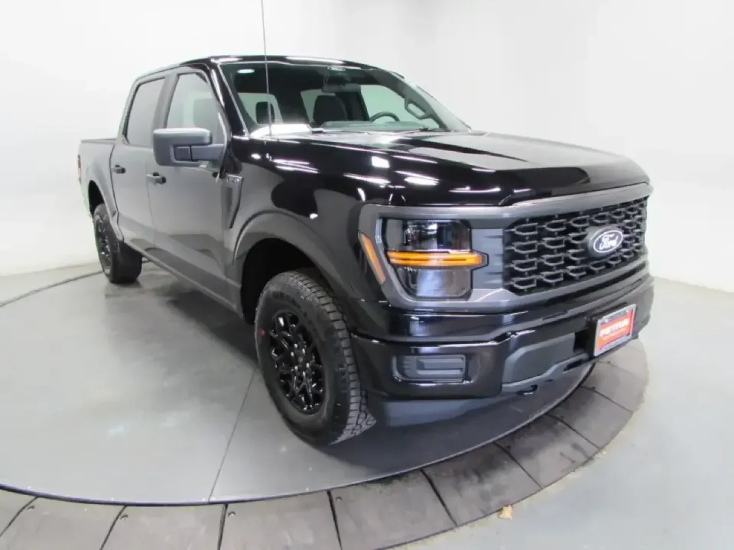 2026 Ford F-150 STX (1FTEW2LP8TK) with an 2.7L V6 EcoBoost engine, 6A transmission, located at 12836 Highway 21, De Soto, MO, 63020, (636) 337-7777, 38.151867, -90.575615 - Load up the crew, hitch up the trailer, and point the hood toward a weekend at Washington State Park or an easy run up MO-21-this **2026 Ford F-150 STX 4WD** is built for the De Soto lifestyle where workdays, family time, and outdoor plans all share the same calendar. With just **11 miles** on the o - Photo#0
