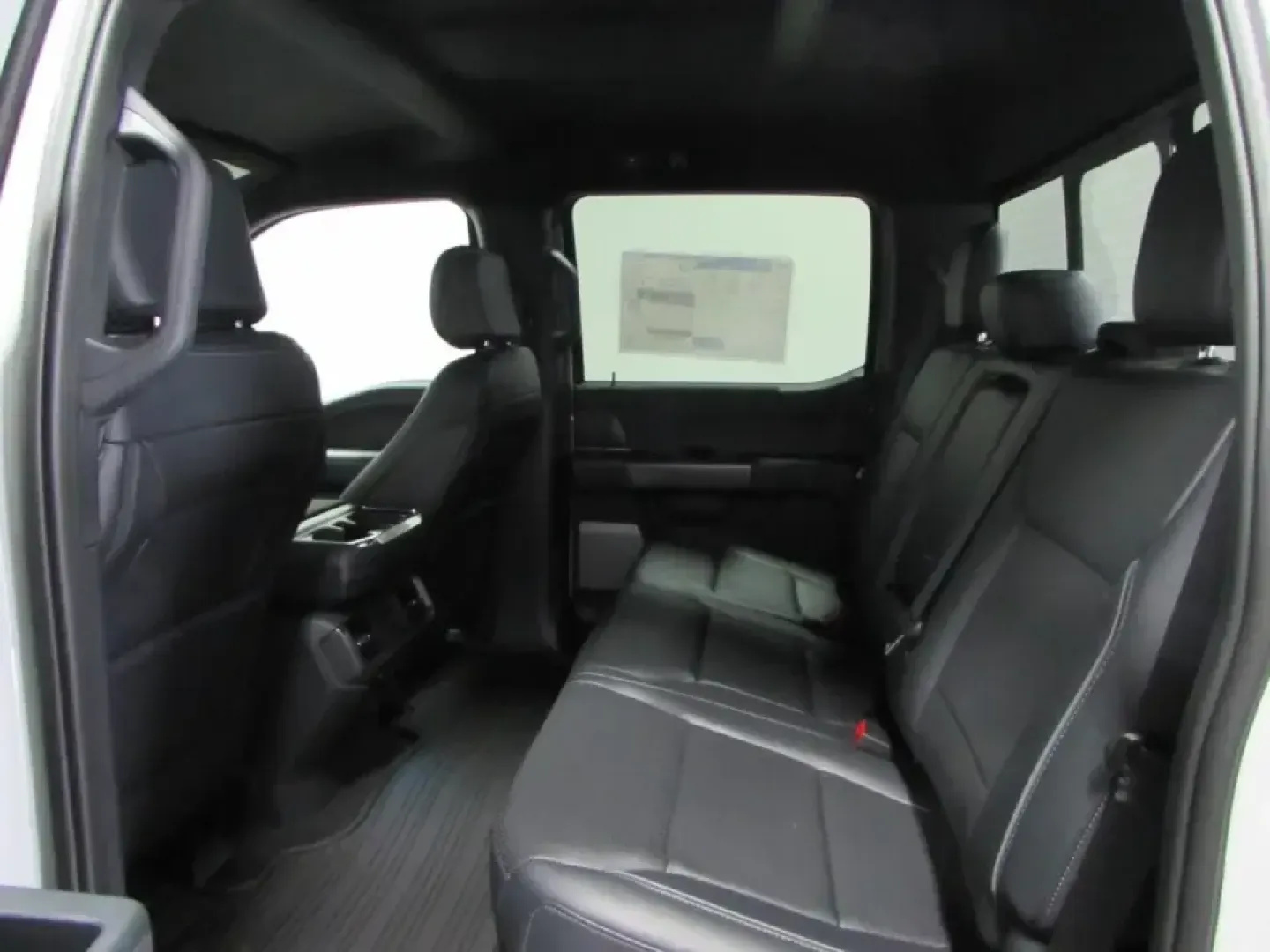 2026 Ford F-150 Lariat (1FTFW5L8XTF) with an 3.5L V6 EcoBoost engine, 6A transmission, located at 12836 Highway 21, De Soto, MO, 63020, (636) 337-7777, 38.151867, -90.575615 - Whether your weekends are spent towing a boat to a nearby lake, hauling supplies for a home project, or packing up the crew for a road trip down Highway 21, this 2026 Ford F-150 LARIAT is built for the kind of life that doesn't sit still. With bold capability, premium comfort, and modern tech, it's - Photo#14