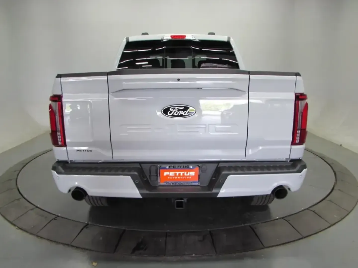 2026 Ford F-150 Lariat (1FTFW5L8XTF) with an 3.5L V6 EcoBoost engine, 6A transmission, located at 12836 Highway 21, De Soto, MO, 63020, (636) 337-7777, 38.151867, -90.575615 - Whether your weekends are spent towing a boat to a nearby lake, hauling supplies for a home project, or packing up the crew for a road trip down Highway 21, this 2026 Ford F-150 LARIAT is built for the kind of life that doesn't sit still. With bold capability, premium comfort, and modern tech, it's - Photo#5