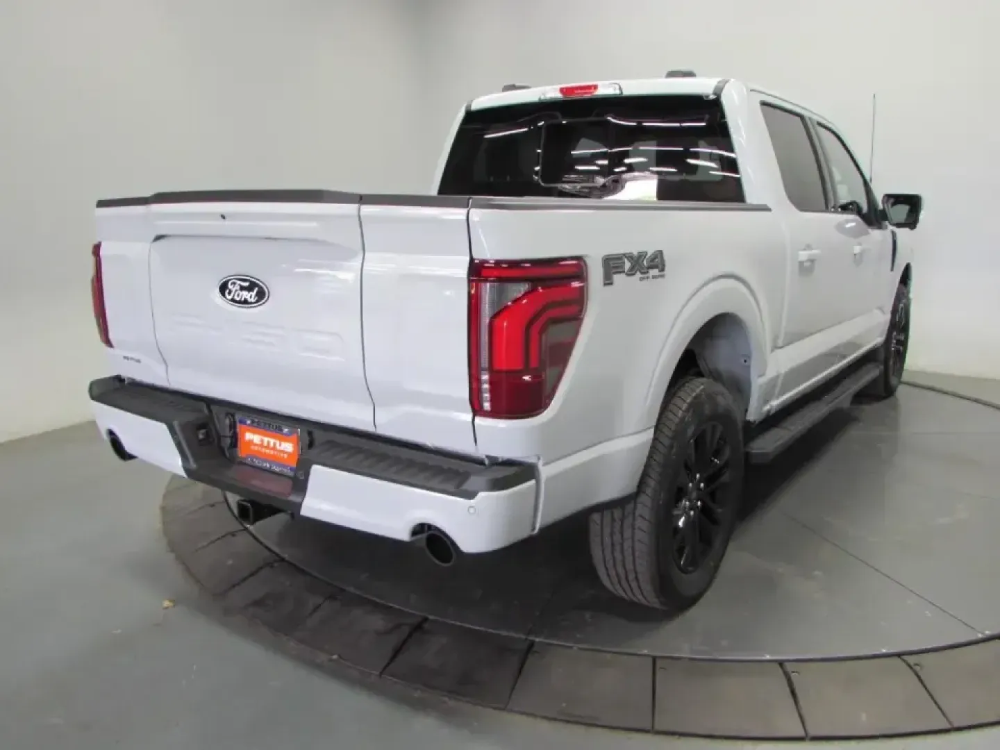 2026 Ford F-150 Lariat (1FTFW5L8XTF) with an 3.5L V6 EcoBoost engine, 6A transmission, located at 12836 Highway 21, De Soto, MO, 63020, (636) 337-7777, 38.151867, -90.575615 - Whether your weekends are spent towing a boat to a nearby lake, hauling supplies for a home project, or packing up the crew for a road trip down Highway 21, this 2026 Ford F-150 LARIAT is built for the kind of life that doesn't sit still. With bold capability, premium comfort, and modern tech, it's - Photo#6