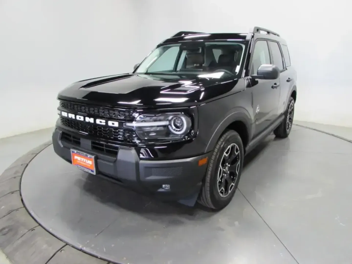 2026 Ford Bronco Sport Outer Banks (3FMCR9CNXTR) with an 1.5L EcoBoost engine, Automatic transmission, located at 12836 Highway 21, De Soto, MO, 63020, (636) 337-7777, 38.151867, -90.575615 - Pack up the kids, the dog, or your weekend gear and point the hood toward Mark Twain National Forest-this 2026 Ford Bronco Sport Outer Banks is built for real-life Missouri adventures and everyday comfort. Whether you're a commuter who wants confident traction on rainy mornings, a growing family tha - Photo#2