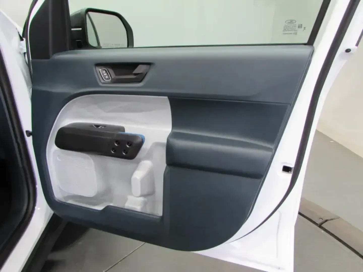 2026 Ford Maverick XLT (3FTTW8H34TR) with an 2.5L Hybrid engine, CVT transmission, located at 12836 Highway 21, De Soto, MO, 63020, (636) 337-7777, 38.151867, -90.575615 - If your week includes long commutes down Hwy 21, quick school drop-offs, and weekend runs for mulch, bikes, or camping gear, this 2026 Ford Maverick XLT Hybrid is built for your real life. It's the kind of compact truck that fits easily into De Soto routines while still feeling ready for a road trip - Photo#15