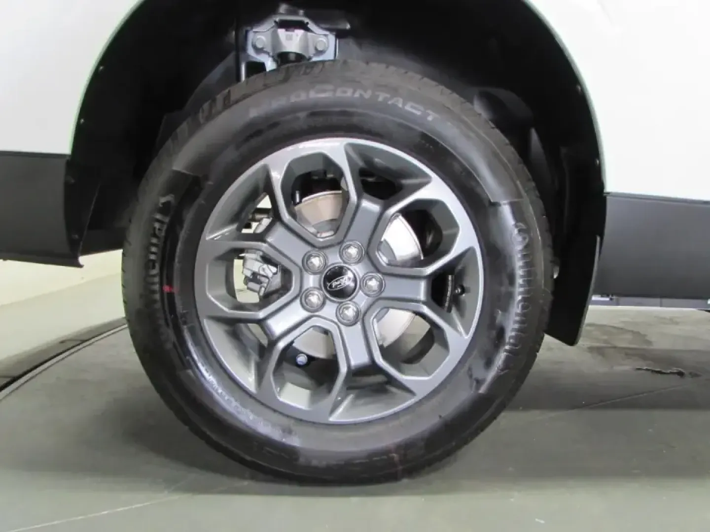 2026 Ford Maverick XLT (3FTTW8H34TR) with an 2.5L Hybrid engine, CVT transmission, located at 12836 Highway 21, De Soto, MO, 63020, (636) 337-7777, 38.151867, -90.575615 - If your week includes long commutes down Hwy 21, quick school drop-offs, and weekend runs for mulch, bikes, or camping gear, this 2026 Ford Maverick XLT Hybrid is built for your real life. It's the kind of compact truck that fits easily into De Soto routines while still feeling ready for a road trip - Photo#8