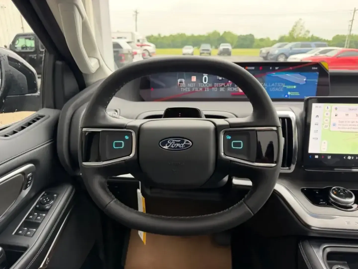 2026 /Black Onyx Leather Ford Expedition Platinum (1FMJU1M85TE) with an 3.5L EcoBoost V6 engine, Automatic transmission, located at 141 Commercial Dr, Fredericktown, MO, 63645, (573) 783-6432, 37.570087, -90.320648 - Need one SUV that can handle school drop-offs, long commutes, and weekend escapes to the Ozarks without breaking a sweat? This **2026 Ford Expedition Platinum 4WD** is built for big-family comfort and big-road confidence-whether you're packing up for a road trip, towing weekend gear, or simply wanti - Photo#14