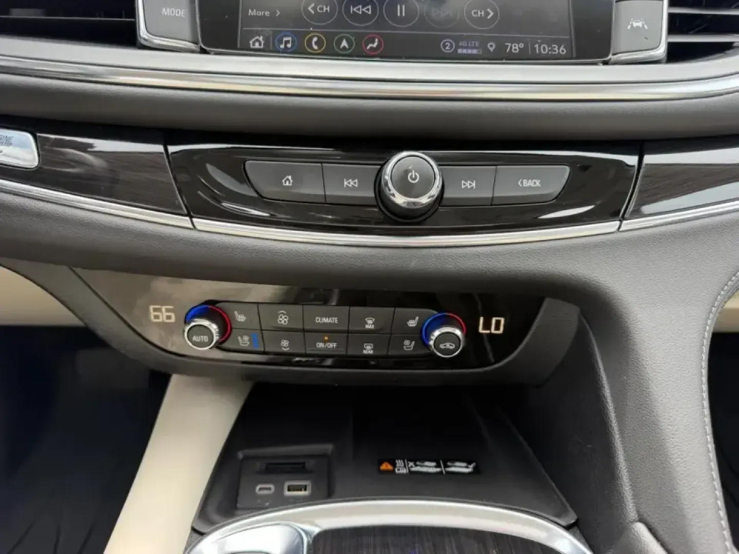 2022 /Whisper Beige seats with Ebony interior accents Le Buick Enclave Premium Group (5GAEVBKWXNJ) with an 3.6L V6 engine, Automatic transmission, located at 970 Woodlawn Dr., Farmington, MO, 63640, (573) 431-7800, 37.825642, -90.468674 - Make every day feel like a first-class road trip in a three-row SUV that's ready for school runs, long commutes, and weekend escapes to the Ozarks. This **2022 Buick Enclave Premium Group** delivers the kind of quiet comfort, confident traction, and family-friendly space that fits life in and around - Photo#18