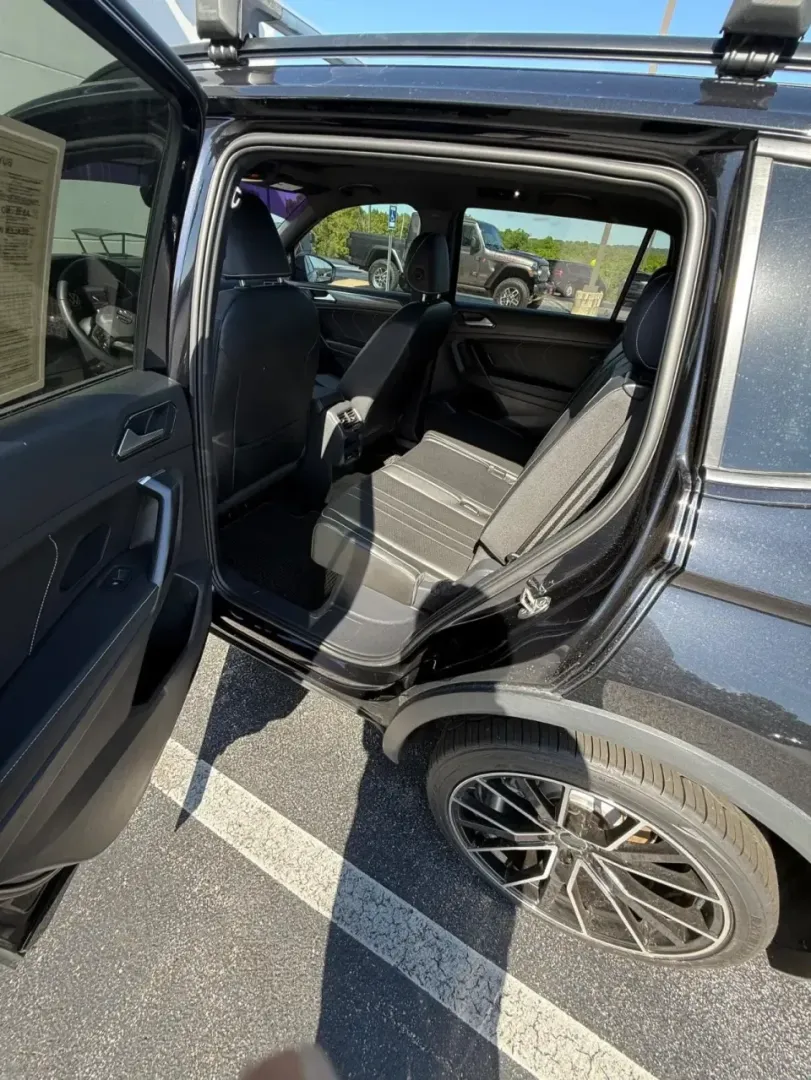 2023 /Titan Black Volkswagen Tiguan 2.0T SE R-Line Black (3VVCB7AX4PM) with an 2.0L L4 DOHC 16V TURBO engine, Automatic transmission, located at 12830 Highway 21, De Soto, MO, 63020, (636) 337-7777, 38.153099, -90.573624 - Whether you're shuttling kids to school, cruising I-55 for a daily commute, or packing up for a weekend getaway to the St. Francois Mountains, this 2023 Volkswagen Tiguan 2.0T SE R-Line Black is the kind of SUV that fits real life in De Soto, Missouri. With sporty R-Line style, smart safety tech, an - Photo#5