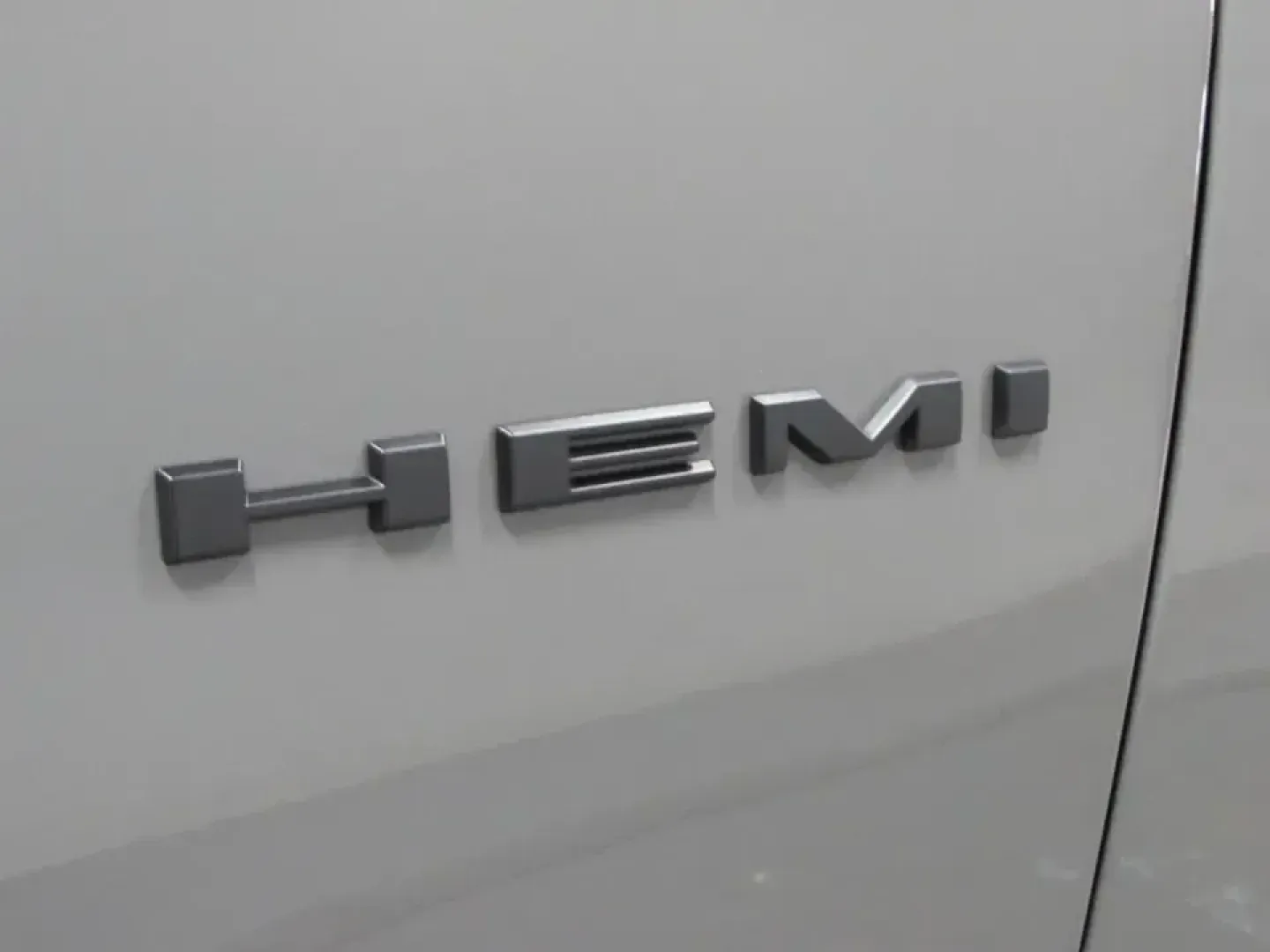 2026 /Black Dodge Durango GT Plus HEMI V8 (1C4SDJCT6TC) with an 5.7L V8 OHV 16V engine, Automatic transmission, located at 12830 Highway 21, De Soto, MO, 63020, (636) 337-7777, 38.153099, -90.573624 - Family hauler, commuter, and weekend road-trip machine all in one-this 2026 Dodge Durango GT Plus HEMI V8 is built for real life in Missouri. Whether you're loading up for a Cardinals game day run, tackling a long commute down Highway 21, or planning a Lake Tishomingo weekend with the kids and gear, - Photo#34