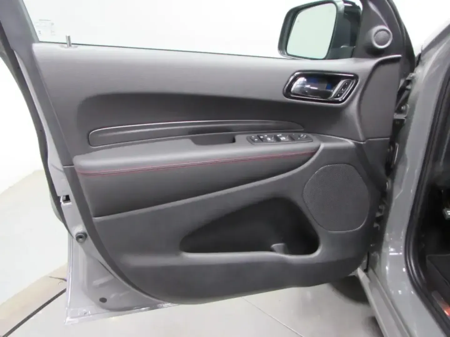 2026 /Black Dodge Durango GT Plus HEMI V8 (1C4SDJCT8TC) with an 5.7L V8 OHV 16V engine, Automatic transmission, located at 12830 Highway 21, De Soto, MO, 63020, (636) 337-7777, 38.153099, -90.573624 - Ready for family road trips, weekend lake runs, and confident year-round commuting in Jefferson County? This **2026 Dodge Durango GT Plus HEMI V8** is built for the lifestyle that demands real space, real power, and real traction-whether you're loading up for a getaway, shuttling kids to activities, - Photo#11