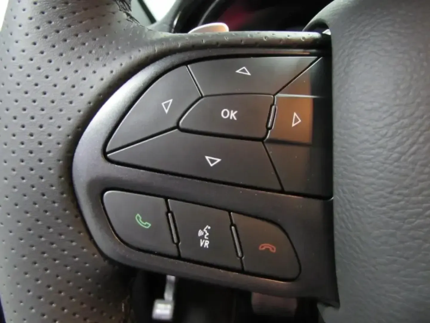 2026 /Black Dodge Durango GT Plus HEMI V8 (1C4SDJCT8TC) with an 5.7L V8 OHV 16V engine, Automatic transmission, located at 12830 Highway 21, De Soto, MO, 63020, (636) 337-7777, 38.153099, -90.573624 - Ready for family road trips, weekend lake runs, and confident year-round commuting in Jefferson County? This **2026 Dodge Durango GT Plus HEMI V8** is built for the lifestyle that demands real space, real power, and real traction-whether you're loading up for a getaway, shuttling kids to activities, - Photo#26