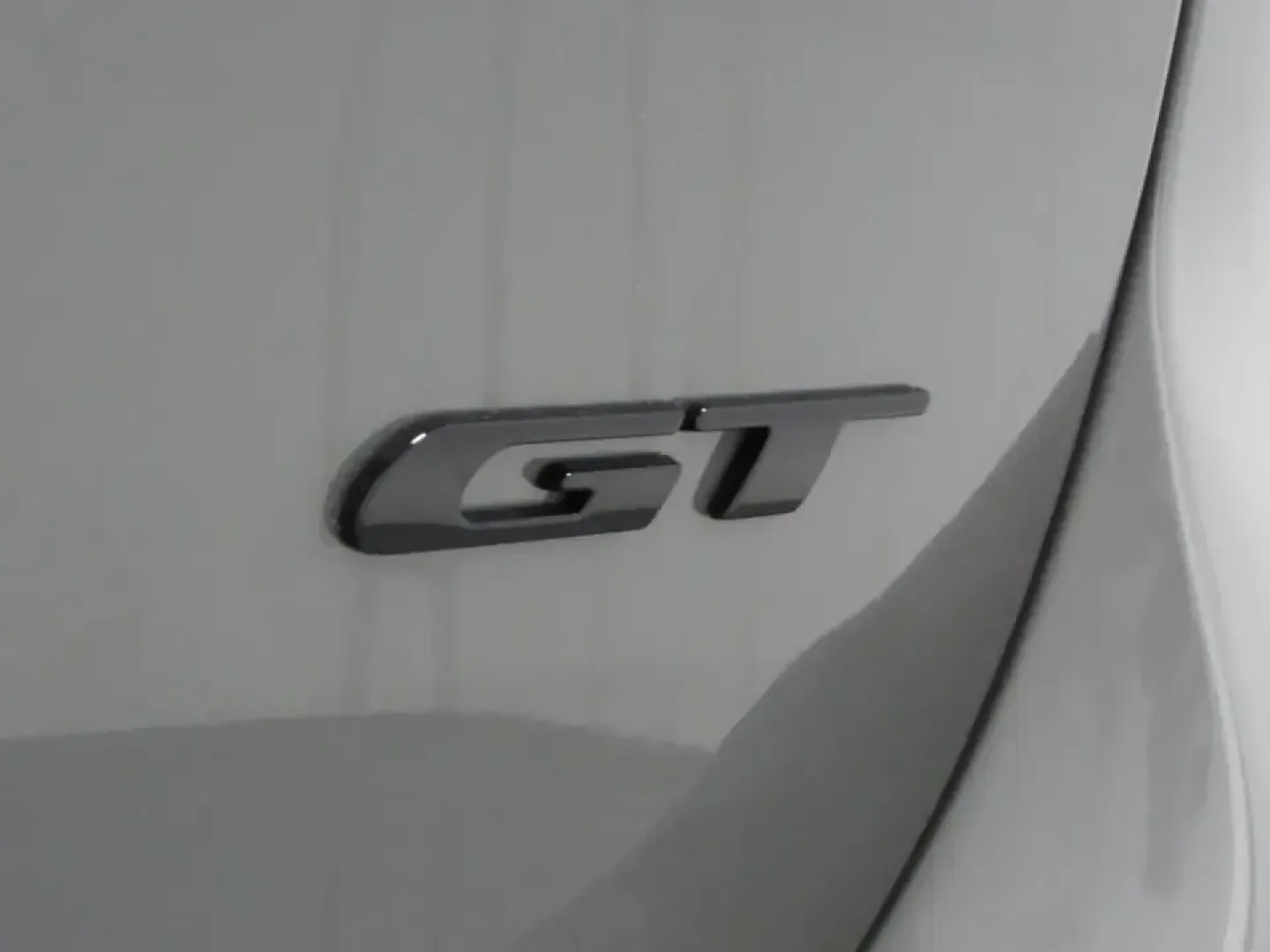 2026 /Black Dodge Durango GT Plus HEMI V8 (1C4SDJCT8TC) with an 5.7L V8 OHV 16V engine, Automatic transmission, located at 12830 Highway 21, De Soto, MO, 63020, (636) 337-7777, 38.153099, -90.573624 - Ready for family road trips, weekend lake runs, and confident year-round commuting in Jefferson County? This **2026 Dodge Durango GT Plus HEMI V8** is built for the lifestyle that demands real space, real power, and real traction-whether you're loading up for a getaway, shuttling kids to activities, - Photo#37