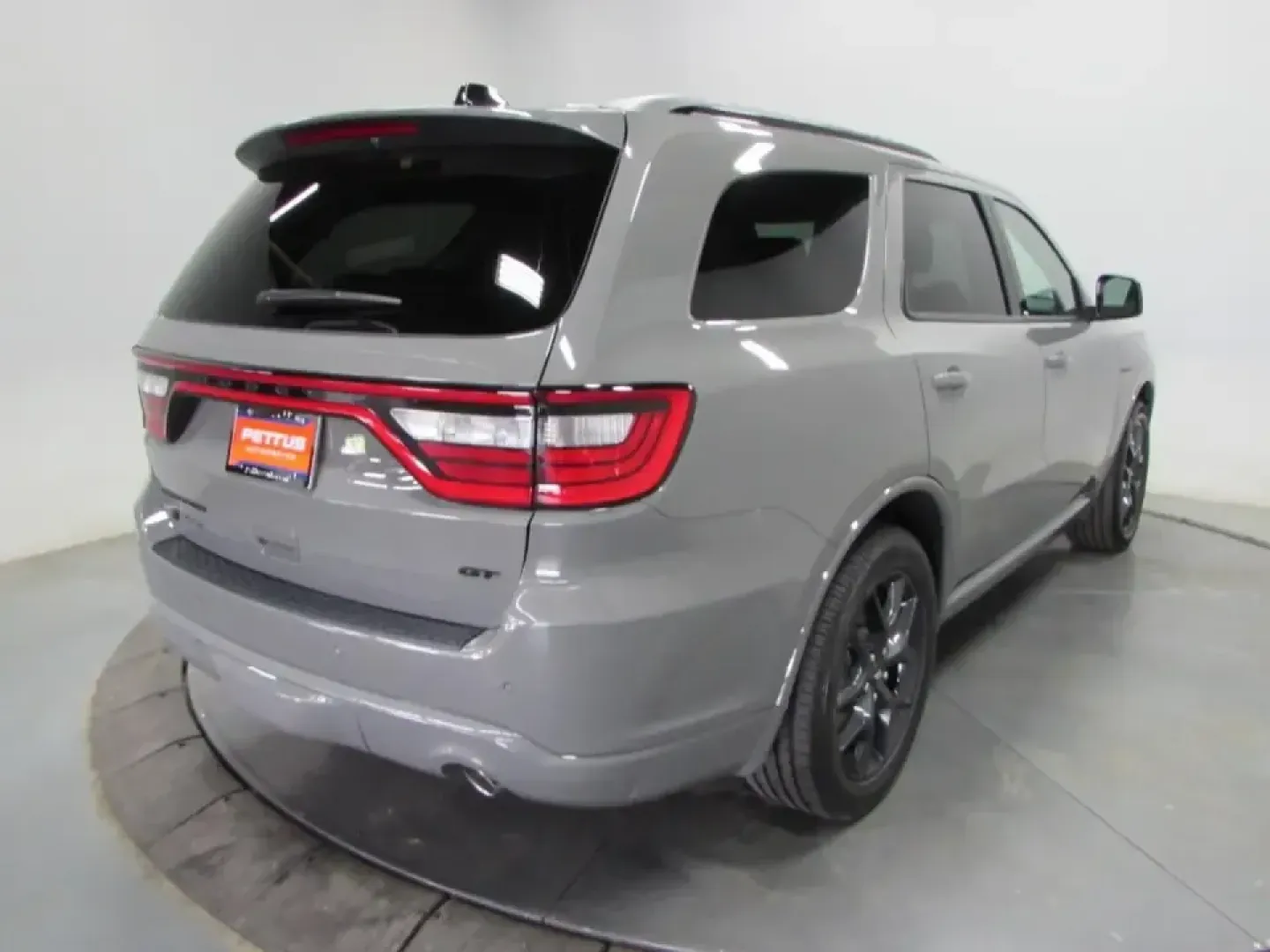 2026 /Black Dodge Durango GT Plus HEMI V8 (1C4SDJCT8TC) with an 5.7L V8 OHV 16V engine, Automatic transmission, located at 12830 Highway 21, De Soto, MO, 63020, (636) 337-7777, 38.153099, -90.573624 - Ready for family road trips, weekend lake runs, and confident year-round commuting in Jefferson County? This **2026 Dodge Durango GT Plus HEMI V8** is built for the lifestyle that demands real space, real power, and real traction-whether you're loading up for a getaway, shuttling kids to activities, - Photo#6