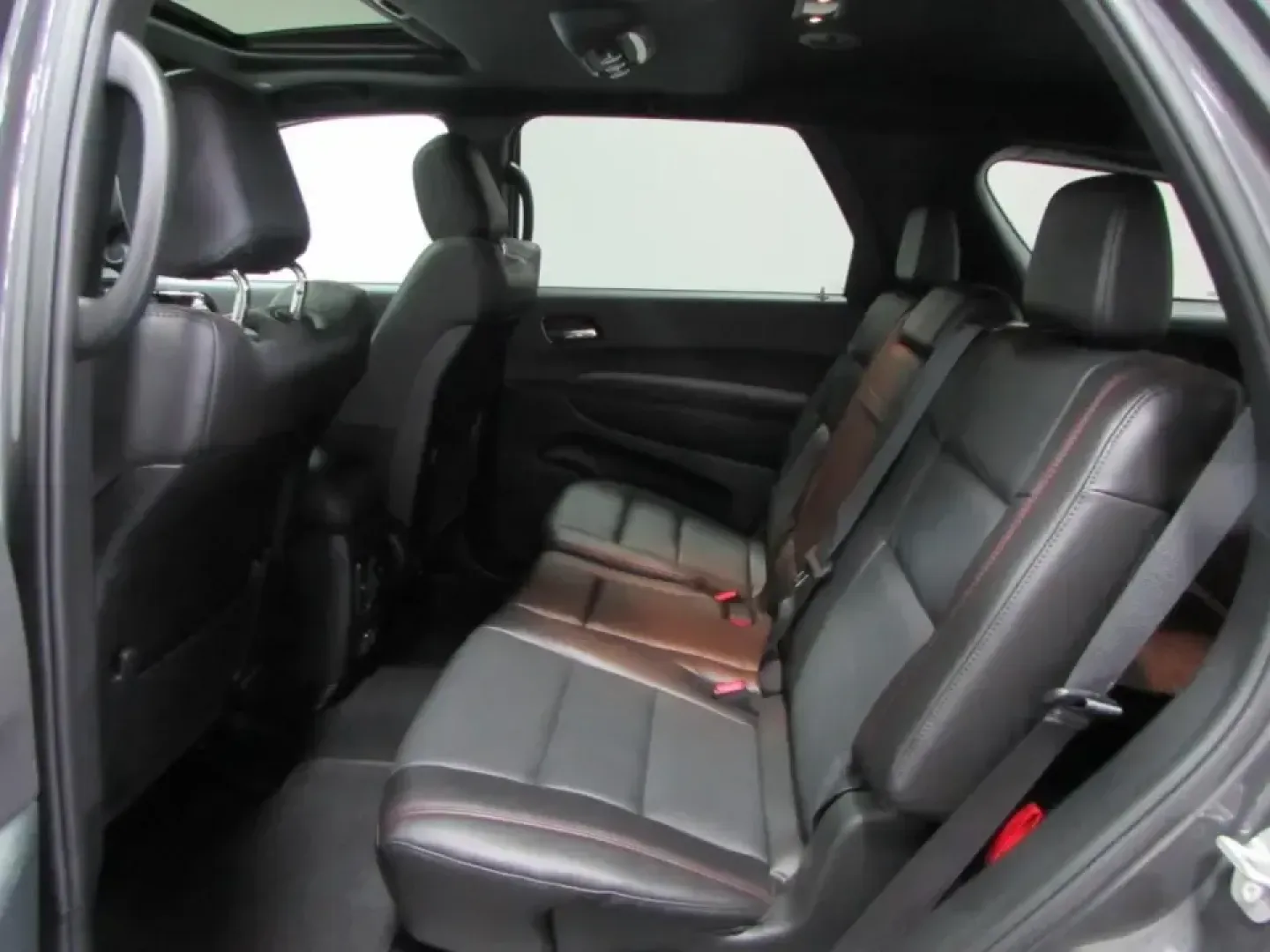 2026 /Black Dodge Durango GT Plus HEMI V8 (1C4SDJCT1TC) with an 5.7L V8 OHV 16V engine, Automatic transmission, located at 12830 Highway 21, De Soto, MO, 63020, (636) 337-7777, 38.153099, -90.573624 - Need one SUV that can handle school-drop chaos, a long I55 commute, and a loaded-up weekend run to the Ozarks without breaking a sweat? This 2026 Dodge Durango R/T AWD is built for exactly that lifestyle-muscular V8 power, confident all-wheel traction, and three-row practicality wrapped in a head-tu - Photo#14