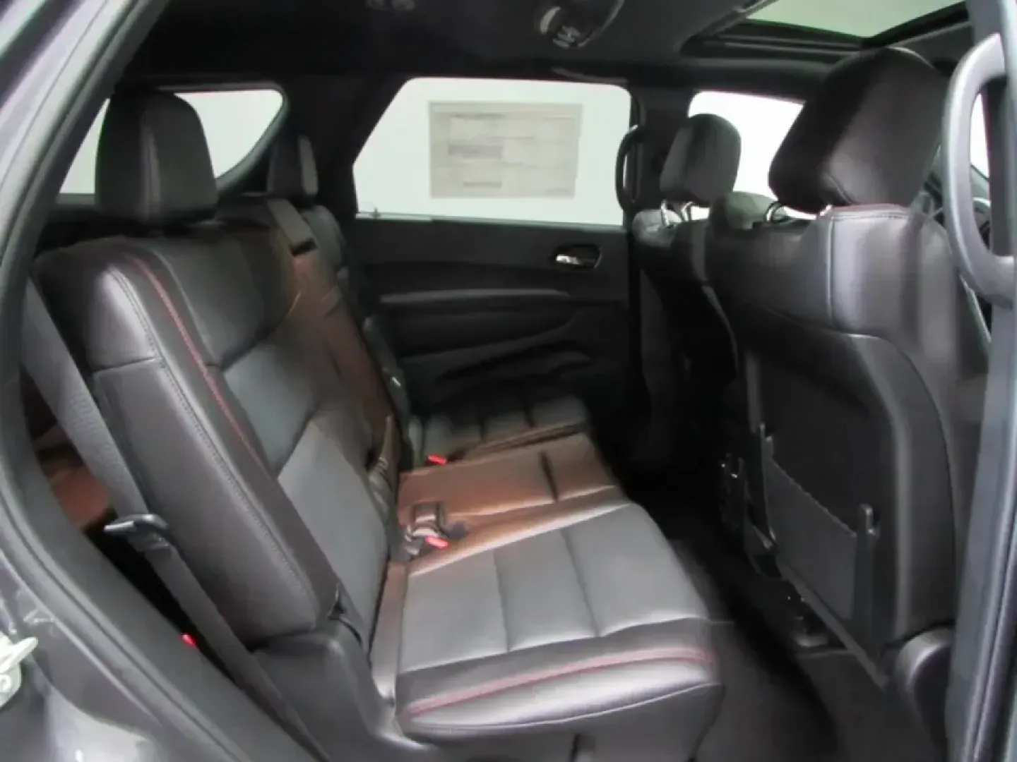 2026 /Black Dodge Durango GT Plus HEMI V8 (1C4SDJCT1TC) with an 5.7L V8 OHV 16V engine, Automatic transmission, located at 12830 Highway 21, De Soto, MO, 63020, (636) 337-7777, 38.153099, -90.573624 - Need one SUV that can handle school-drop chaos, a long I55 commute, and a loaded-up weekend run to the Ozarks without breaking a sweat? This 2026 Dodge Durango R/T AWD is built for exactly that lifestyle-muscular V8 power, confident all-wheel traction, and three-row practicality wrapped in a head-tu - Photo#19