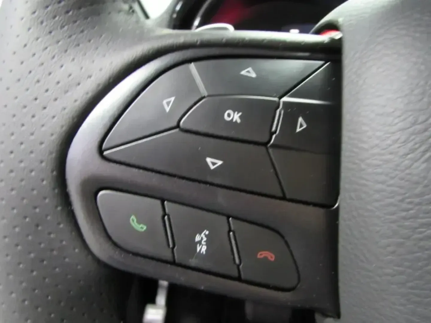2026 /Black Dodge Durango GT Plus HEMI V8 (1C4SDJCT1TC) with an 5.7L V8 OHV 16V engine, Automatic transmission, located at 12830 Highway 21, De Soto, MO, 63020, (636) 337-7777, 38.153099, -90.573624 - Need one SUV that can handle school-drop chaos, a long I55 commute, and a loaded-up weekend run to the Ozarks without breaking a sweat? This 2026 Dodge Durango R/T AWD is built for exactly that lifestyle-muscular V8 power, confident all-wheel traction, and three-row practicality wrapped in a head-tu - Photo#26