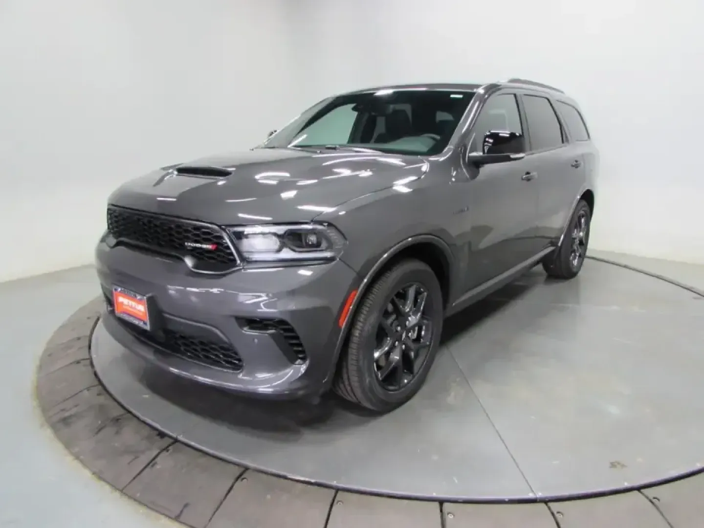 2026 /Black Dodge Durango GT Plus HEMI V8 (1C4SDJCT1TC) with an 5.7L V8 OHV 16V engine, Automatic transmission, located at 12830 Highway 21, De Soto, MO, 63020, (636) 337-7777, 38.153099, -90.573624 - Need one SUV that can handle school-drop chaos, a long I55 commute, and a loaded-up weekend run to the Ozarks without breaking a sweat? This 2026 Dodge Durango R/T AWD is built for exactly that lifestyle-muscular V8 power, confident all-wheel traction, and three-row practicality wrapped in a head-tu - Photo#2