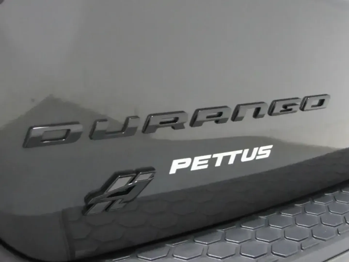 2026 /Black Dodge Durango GT Plus HEMI V8 (1C4SDJCT1TC) with an 5.7L V8 OHV 16V engine, Automatic transmission, located at 12830 Highway 21, De Soto, MO, 63020, (636) 337-7777, 38.153099, -90.573624 - Need one SUV that can handle school-drop chaos, a long I55 commute, and a loaded-up weekend run to the Ozarks without breaking a sweat? This 2026 Dodge Durango R/T AWD is built for exactly that lifestyle-muscular V8 power, confident all-wheel traction, and three-row practicality wrapped in a head-tu - Photo#36