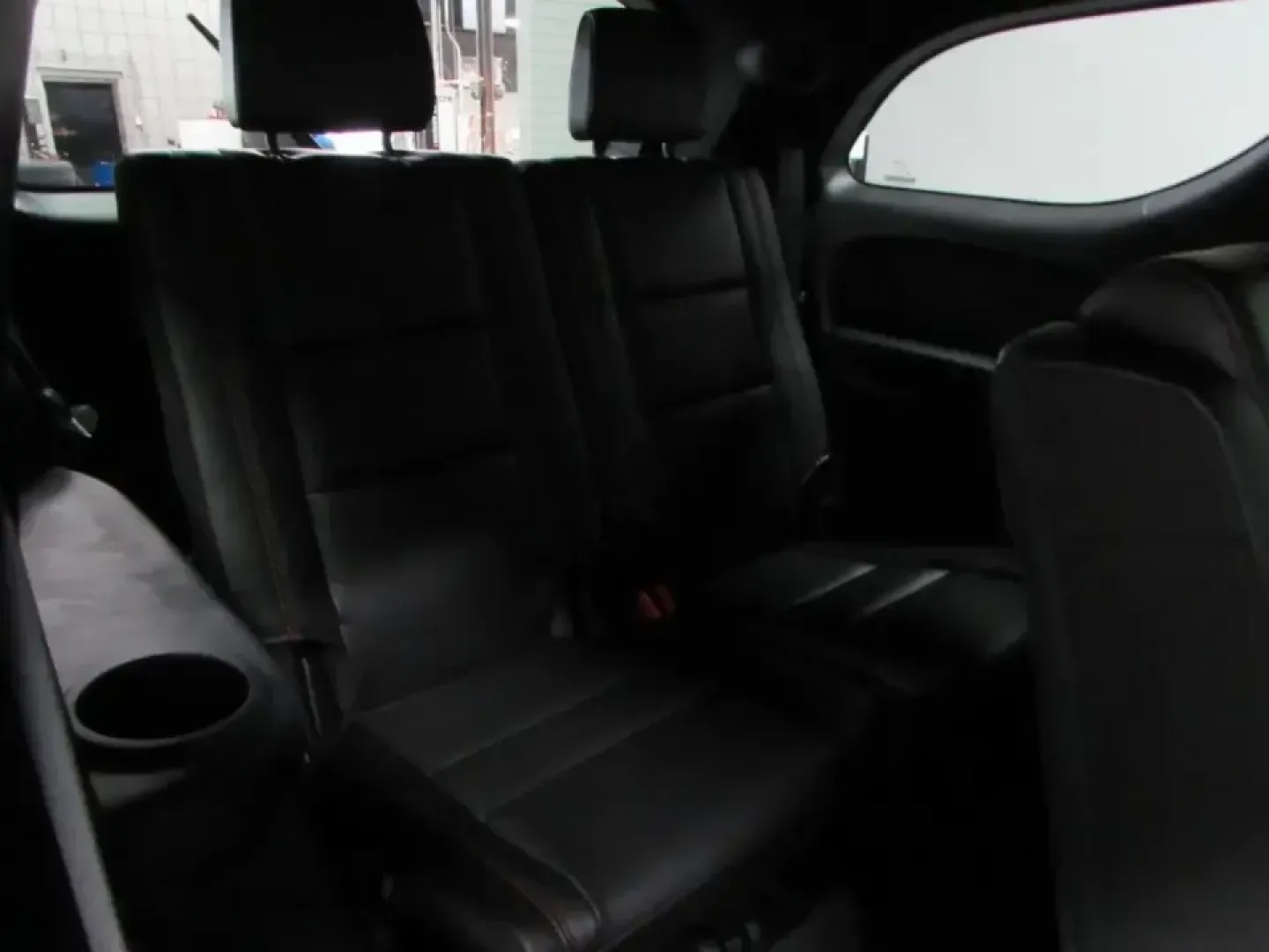 2026 /Black Dodge Durango GT Plus HEMI V8 (1C4SDJCT2TC) with an 5.7L V8 OHV 16V engine, Automatic transmission, located at 12830 Highway 21, De Soto, MO, 63020, (636) 337-7777, 38.153099, -90.573624 - Built for families who pack the week with school runs and the weekend with getaways, this 2026 Dodge Durango R/T AWD is the kind of SUV that makes every mile feel like part of the plan-whether you're cruising to St. Louis for a game, heading down Highway 21 toward a quiet campsite, or simply tacklin - Photo#20