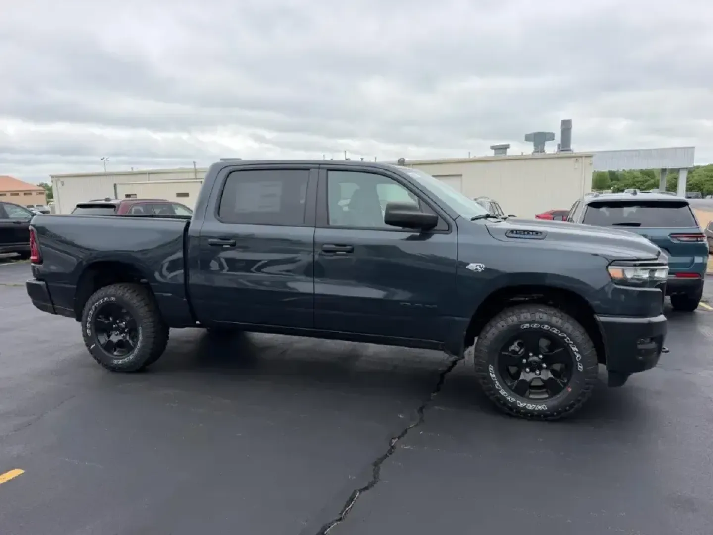 2026 /Diesel Gray/Black Cloth Ram 1500 Warlock (1C6SRFGT9TN) with an 5.7L engine, 8A transmission, located at 970 Woodlawn Dr., Farmington, MO, 63640, (573) 431-7800, 37.825642, -90.468674 - Whether you're hauling supplies to a job site off Highway 67, towing the boat for a weekend at St. Joe State Park, or simply want a confident daily driver for Missouri backroads, this 2026 Ram 1500 Express is built for real life in and around Farmington. With just 5 miles on the odometer, it deliver - Photo#1