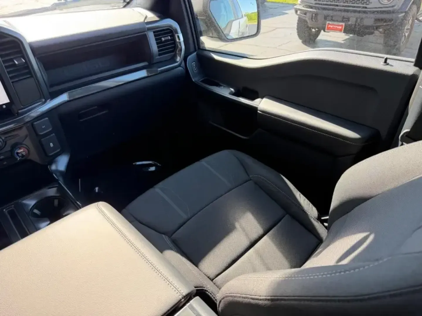 2026 /Black Cloth Ford F-150 STX (1FTEW2LPXTK) with an 2.7L V6 EcoBoost engine, 6A transmission, located at 141 Commercial Dr, Fredericktown, MO, 63645, (573) 783-6432, 37.570087, -90.320648 - Need a truck that can handle weekday work runs and still be ready for a weekend escape to the Mark Twain National Forest? This 2026 Ford F-150 STX 4x4 is built for the Fredericktown lifestyle-hauling supplies, tackling gravel backroads, and cruising comfortably to Farmington or Cape Girardeau withou - Photo#15