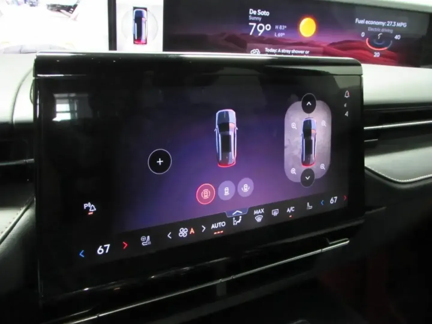 2024 /Black Onyx Lincoln Nautilus Reserve (5LMPJ8K43RJ) with an 2.0L L4 DOHC 16V HYBRID engine, 6A transmission, located at 12836 Highway 21, De Soto, MO, 63020, (636) 337-7777, 38.151867, -90.575615 - Make every day feel like a first-class getaway-whether you're commuting from De Soto to St. Louis, shuttling the kids to activities, or escaping for a weekend at Washington State Park. This 2024 Lincoln Nautilus Reserve Hybrid is the kind of SUV that fits real life: quiet, confident in all weather, - Photo#33