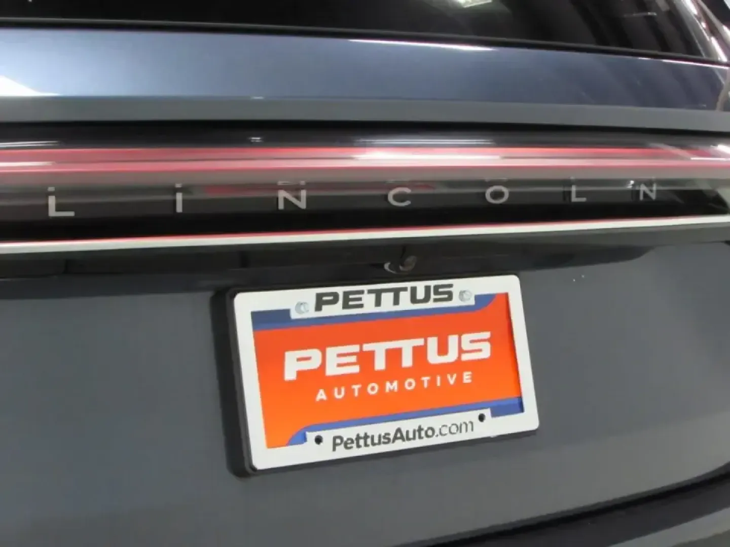 2024 /Black Onyx Lincoln Nautilus Reserve (5LMPJ8K43RJ) with an 2.0L L4 DOHC 16V HYBRID engine, 6A transmission, located at 12836 Highway 21, De Soto, MO, 63020, (636) 337-7777, 38.151867, -90.575615 - Make every day feel like a first-class getaway-whether you're commuting from De Soto to St. Louis, shuttling the kids to activities, or escaping for a weekend at Washington State Park. This 2024 Lincoln Nautilus Reserve Hybrid is the kind of SUV that fits real life: quiet, confident in all weather, - Photo#38