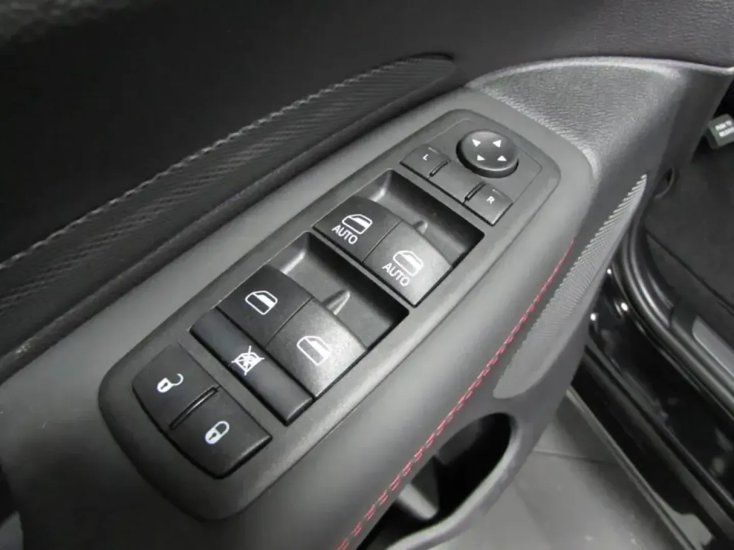 2026 /Black Dodge Durango GT Plus HEMI V8 (1C4SDJCT4TC) with an 5.7L V8 OHV 16V engine, Automatic transmission, located at 12830 Highway 21, De Soto, MO, 63020, (636) 337-7777, 38.153099, -90.573624 - Pack up the crew, cue the playlist, and point your next road trip toward the rolling hills outside De Soto-this 2026 Dodge Durango R/T AWD is built for families who want real V8 muscle without giving up everyday comfort. Whether you're shuttling kids to practice, commuting up Highway 21, or planning - Photo#21