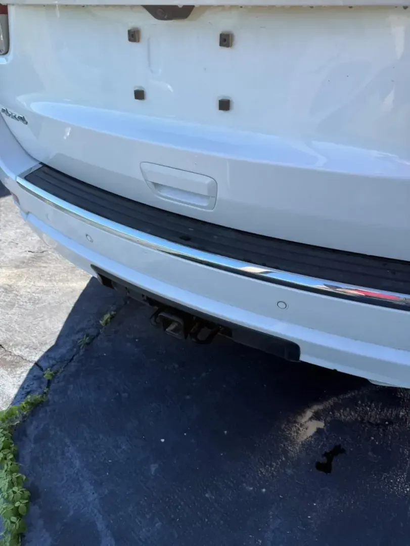 2019 /Light Frost/Brown Jeep Grand Cherokee Overland (1C4RJFCG7KC) with an 3.6L V6 DOHC 24V engine, 8A transmission, located at 12830 Highway 21, De Soto, MO, 63020, (636) 337-7777, 38.153099, -90.573624 - If your weekends bounce between school drop-offs, I55 commutes, and spontaneous getaways to the Ozarks, this 2019 Jeep Grand Cherokee Overland 4WD is built for that do-it-all lifestyle-refined enough for date night in De Soto, tough enough for gravel roads, and comfortable enough for long highway mi - Photo#3