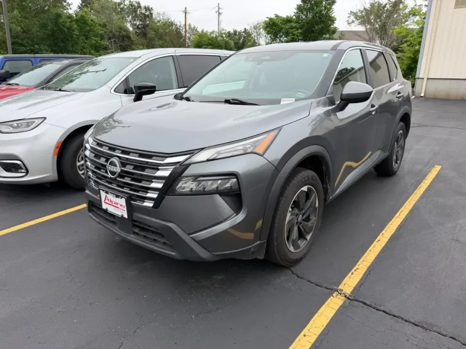 photo of 2024 Nissan Rogue SV