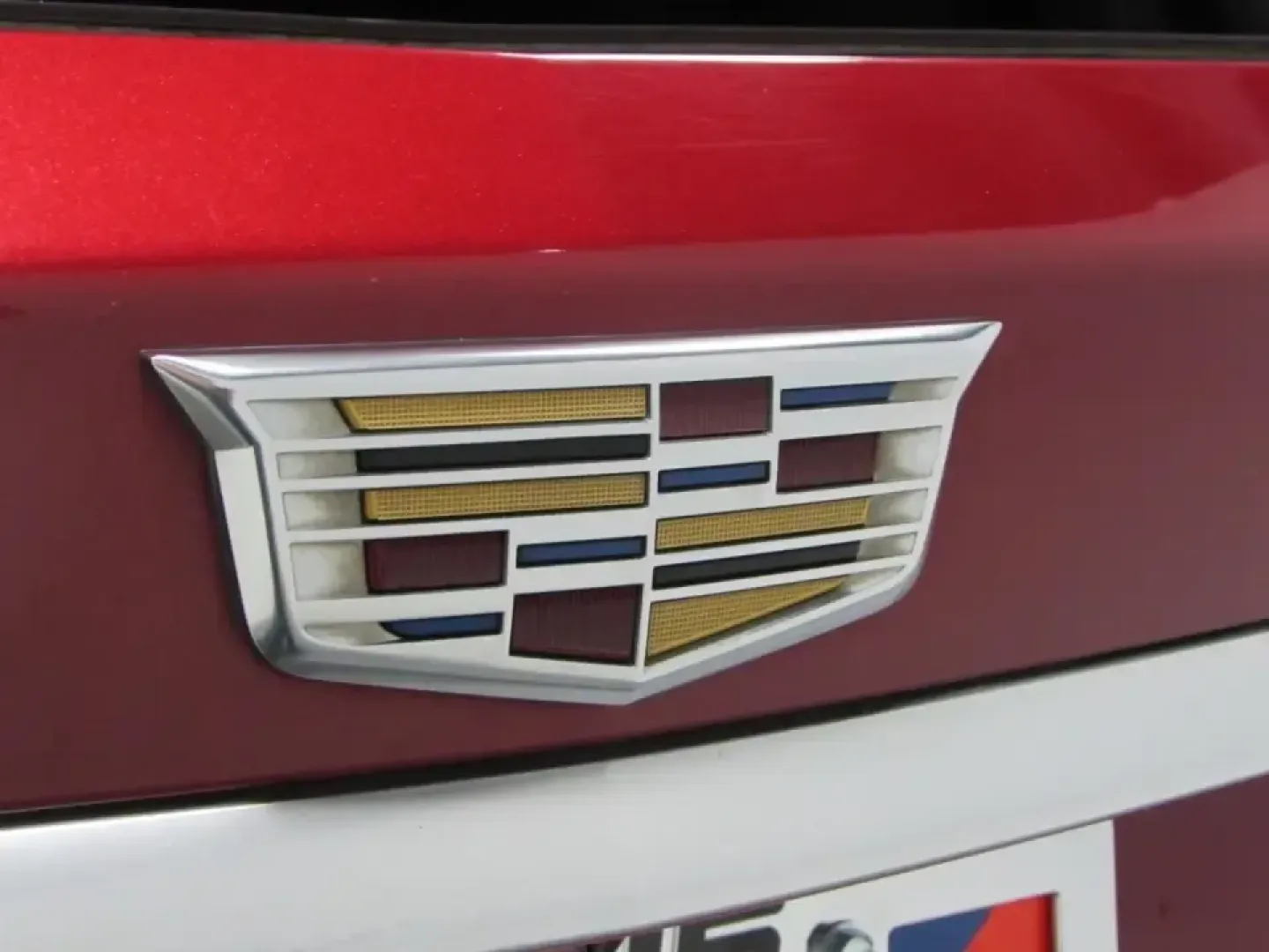 2020 /Black Cadillac XT6 Premium Luxury (1GYKPCRS4LZ) with an 3.6L V6 DOHC 24V engine, Automatic transmission, located at 12830 Highway 21, De Soto, MO, 63020, (636) 337-7777, 38.153099, -90.573624 - Road-trip ready comfort with third-row flexibility-this 2020 Cadillac XT6 Premium Luxury is built for families, busy professionals, and anyone who wants a refined SUV that can handle weekday carpools and weekend getaways with equal ease. Picture loading up for a day at Washington State Park, catchin - Photo#35