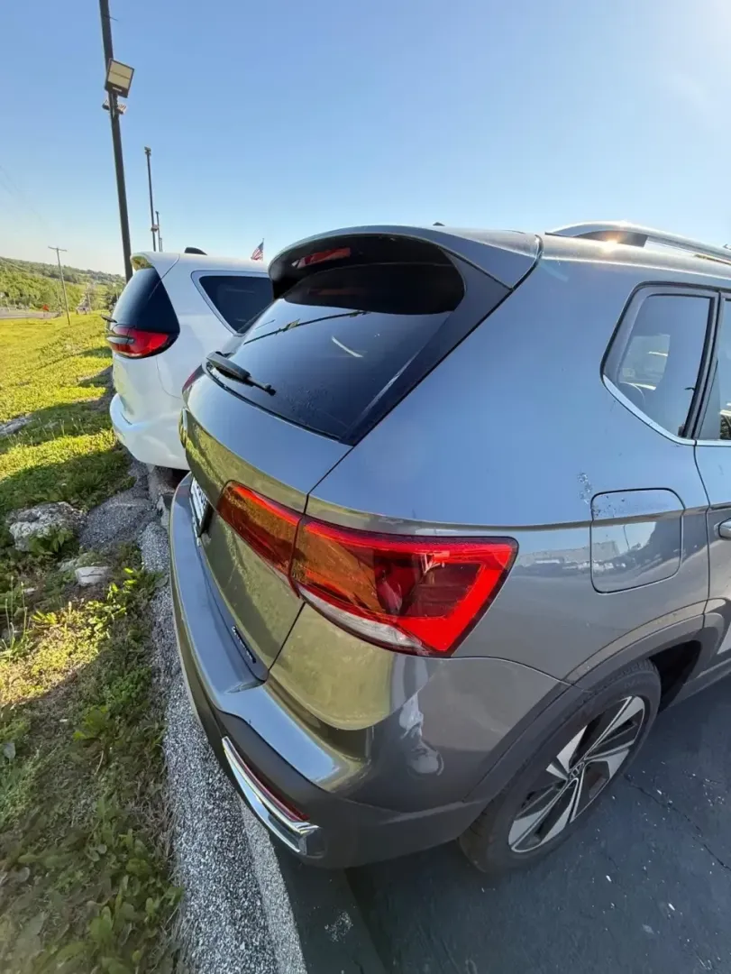 2024 Volkswagen Taos 1.5T SE (3VVUX7B23RM) with an 1.5L L4 SFI DOHC 16V engine, Automatic transmission, located at 12830 Highway 21, De Soto, MO, 63020, (636) 337-7777, 38.153099, -90.573624 - If your weeks are packed with school drop-offs, long commutes into St. Louis County, and the occasional weekend escape down scenic Highway 21, this 2024 Volkswagen Taos 1.5T SE AWD is the kind of SUV that fits real life-easy to park, confident in bad weather, and efficient enough to keep road trips - Photo#3
